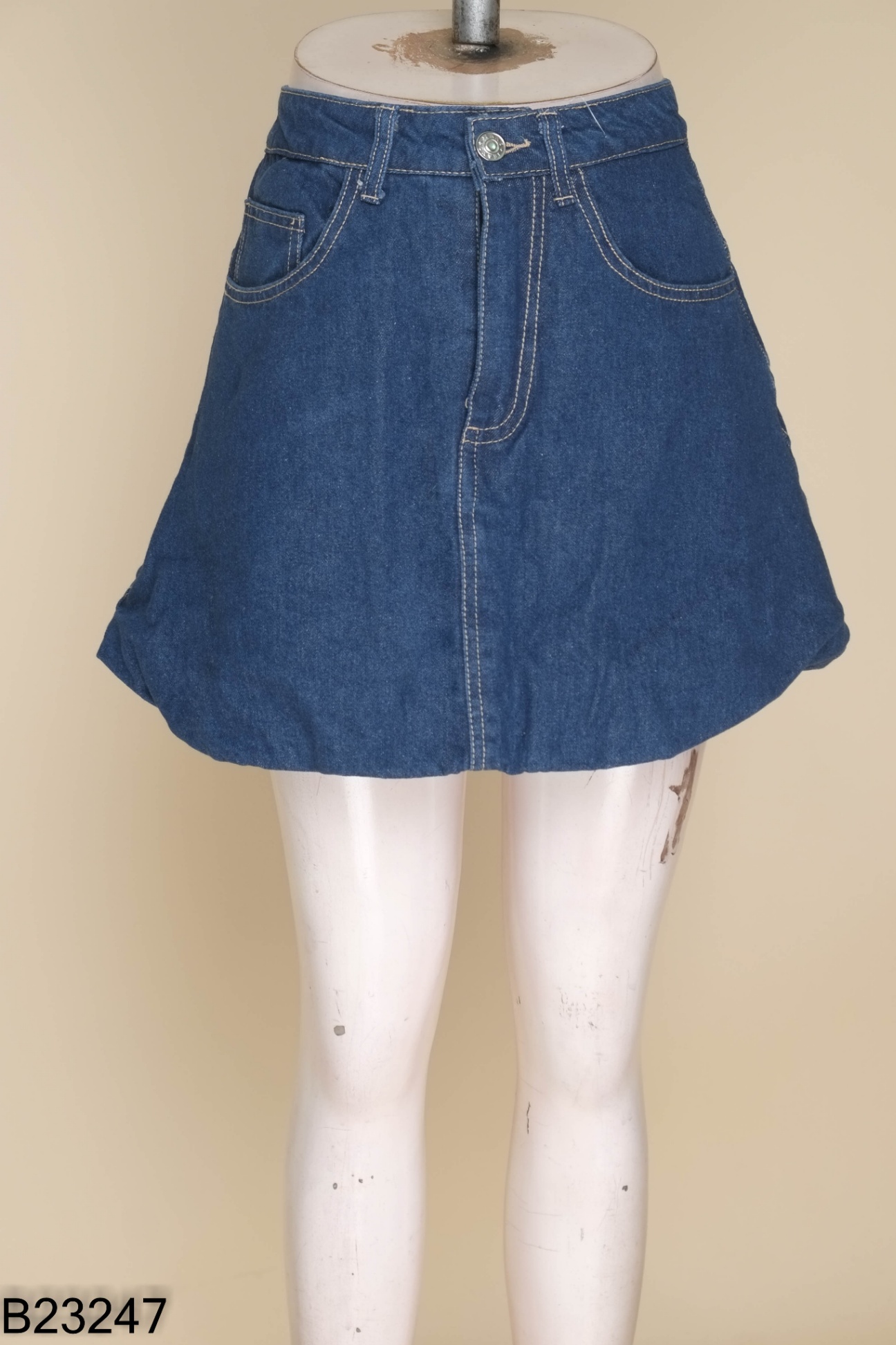 NEWTAG Chân váy jeans xanh