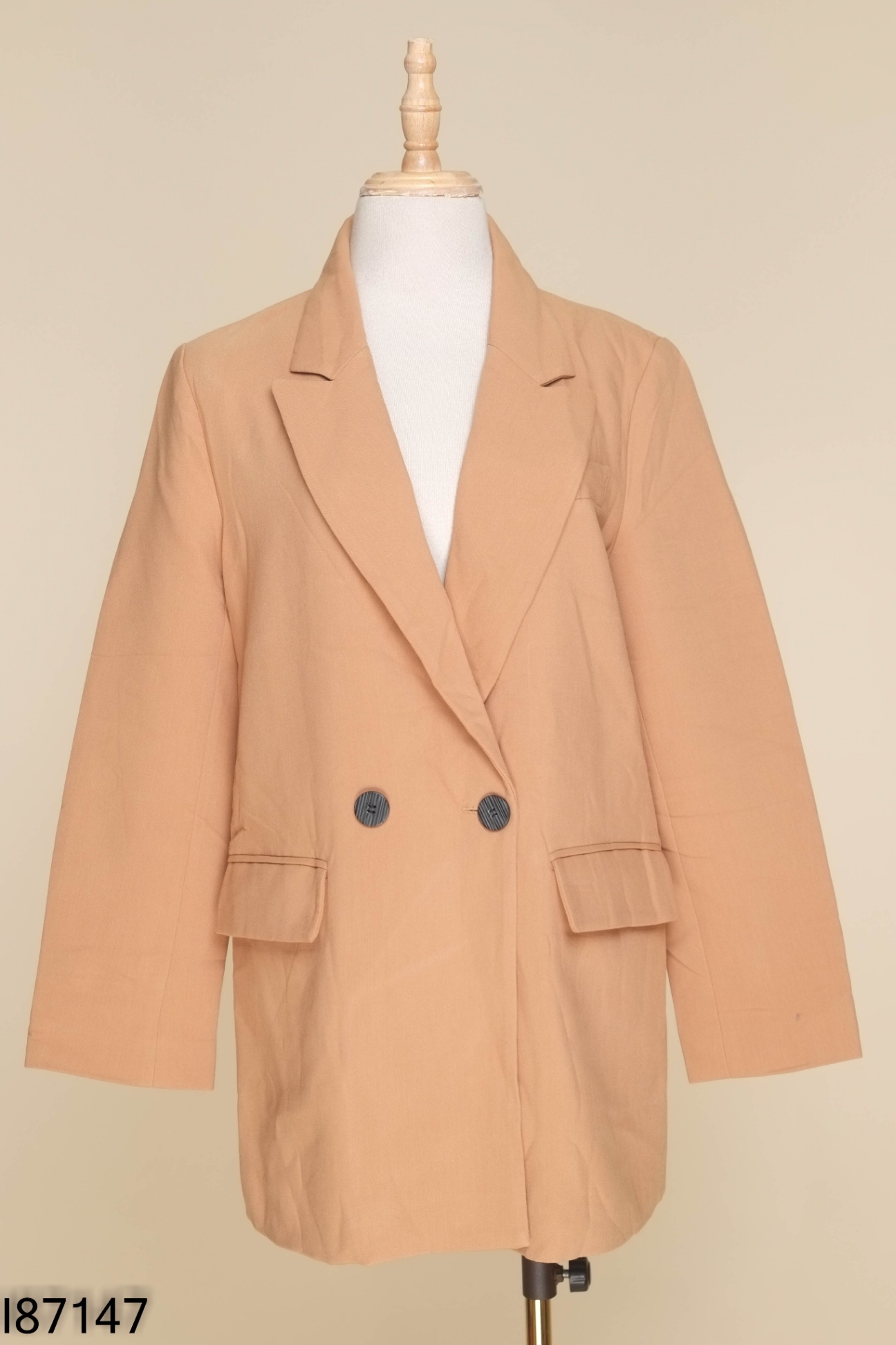 Áo blazer nâu trơn