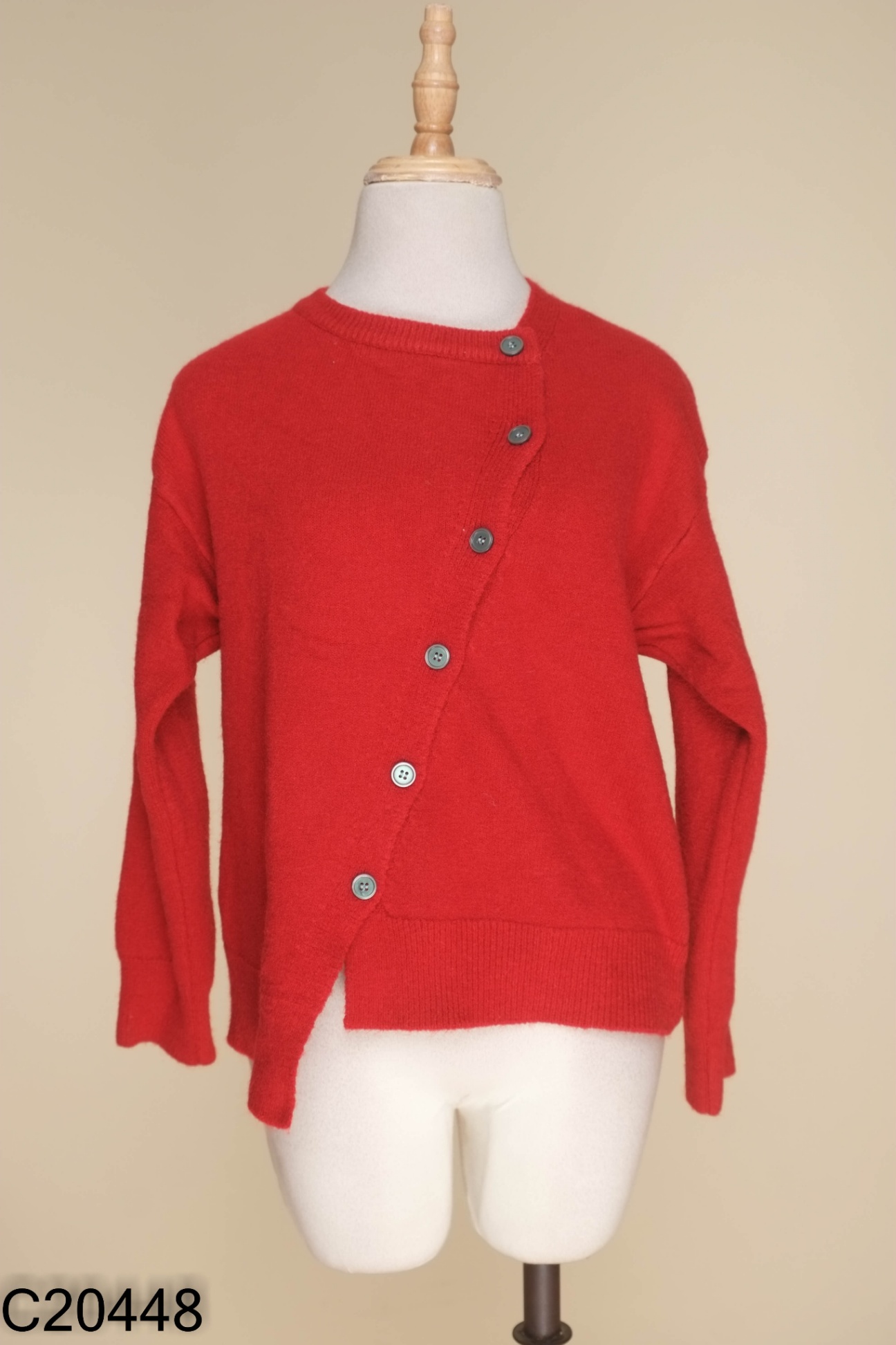 Áo cardigans đỏ len