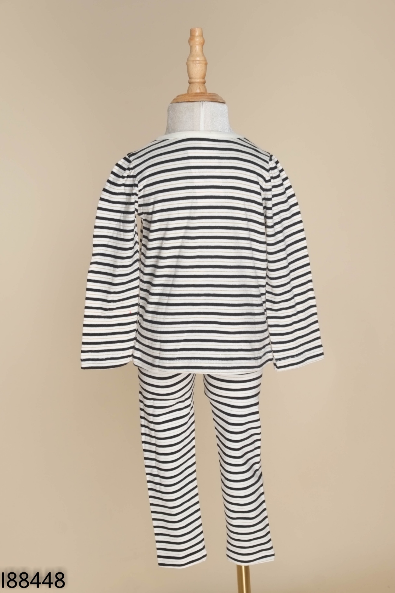 Set áo + quần trắng kẻ đen KIDS