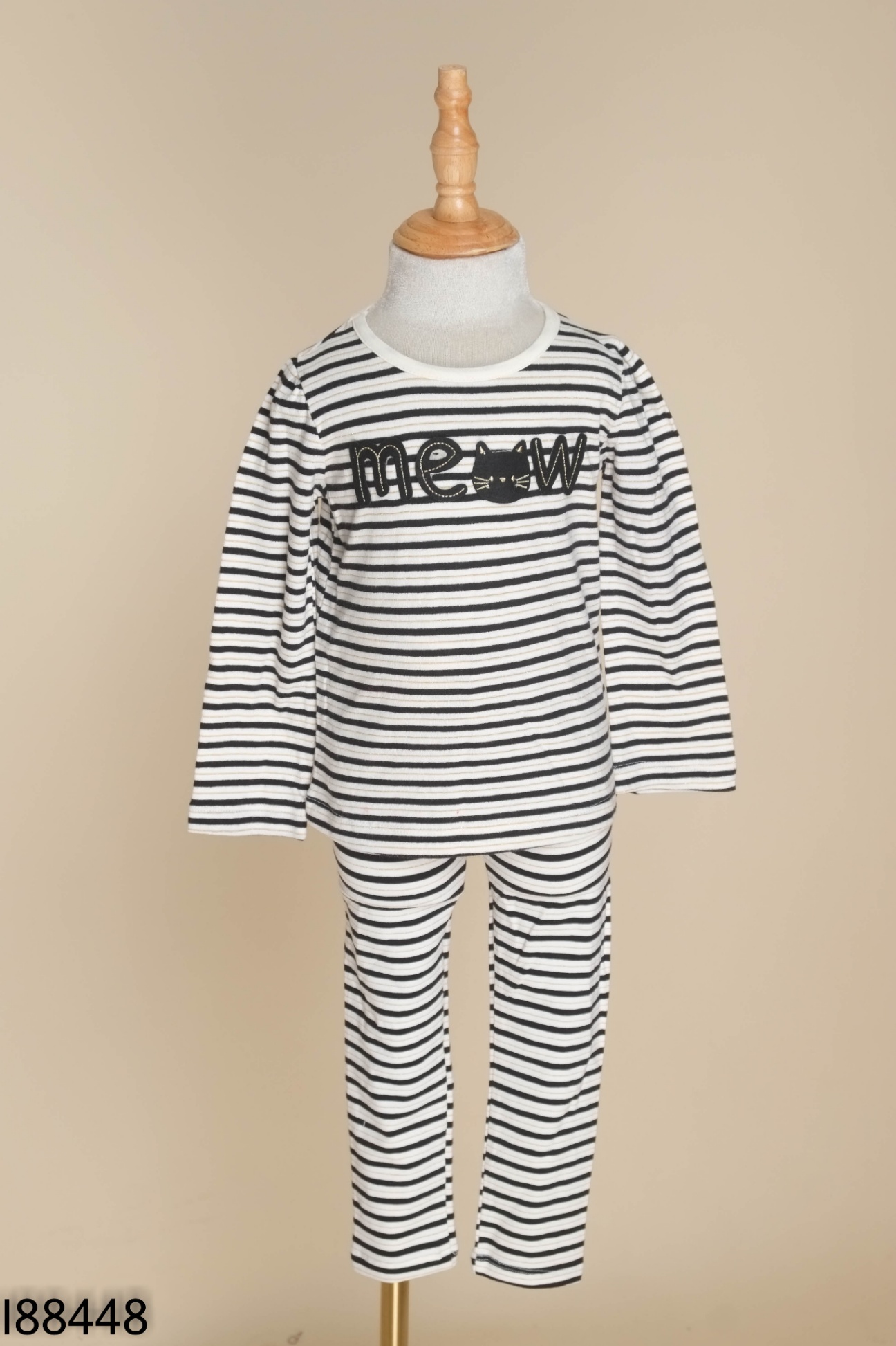 Set áo + quần trắng kẻ đen KIDS