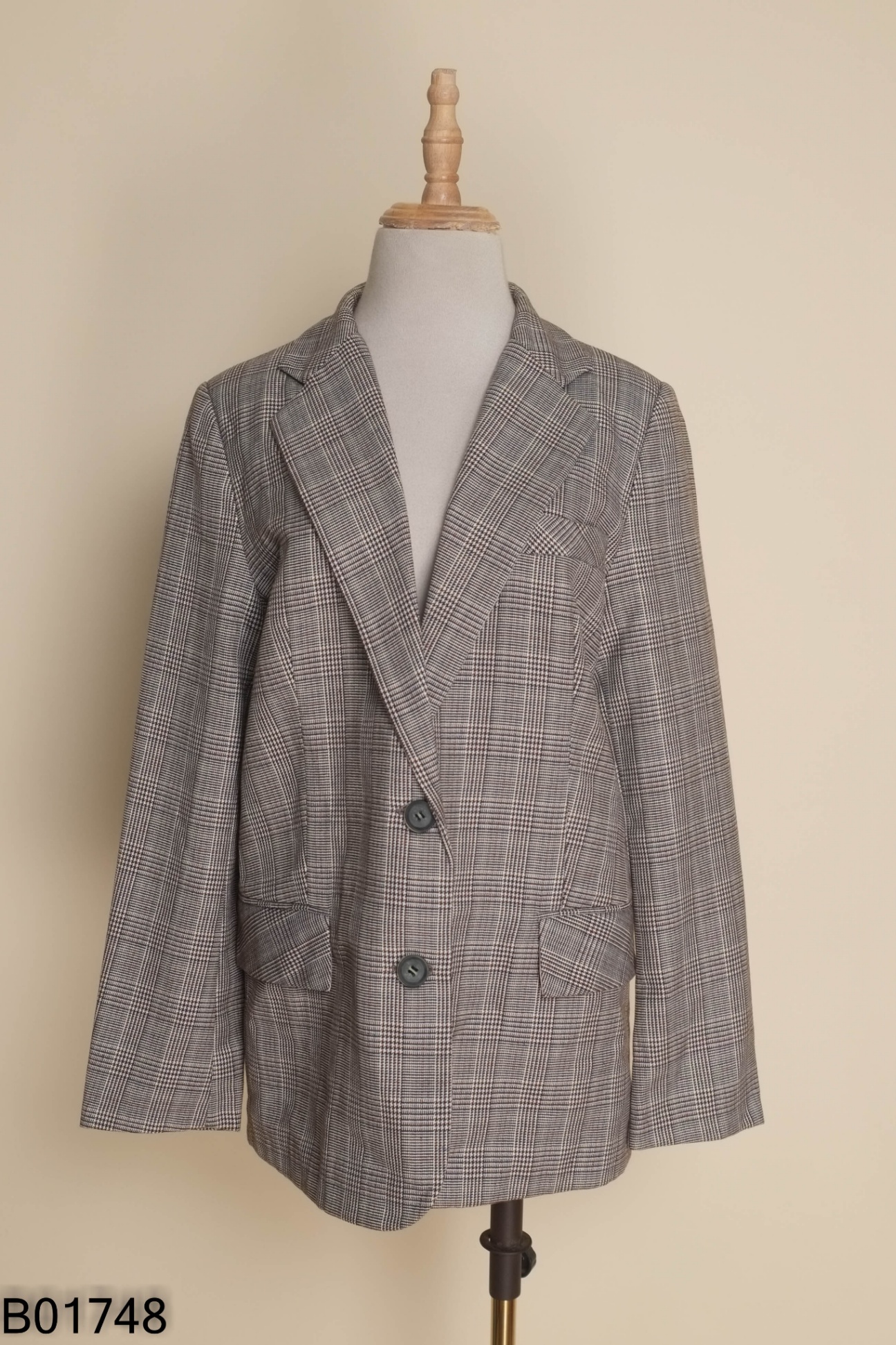 Áo blazer nâu caro