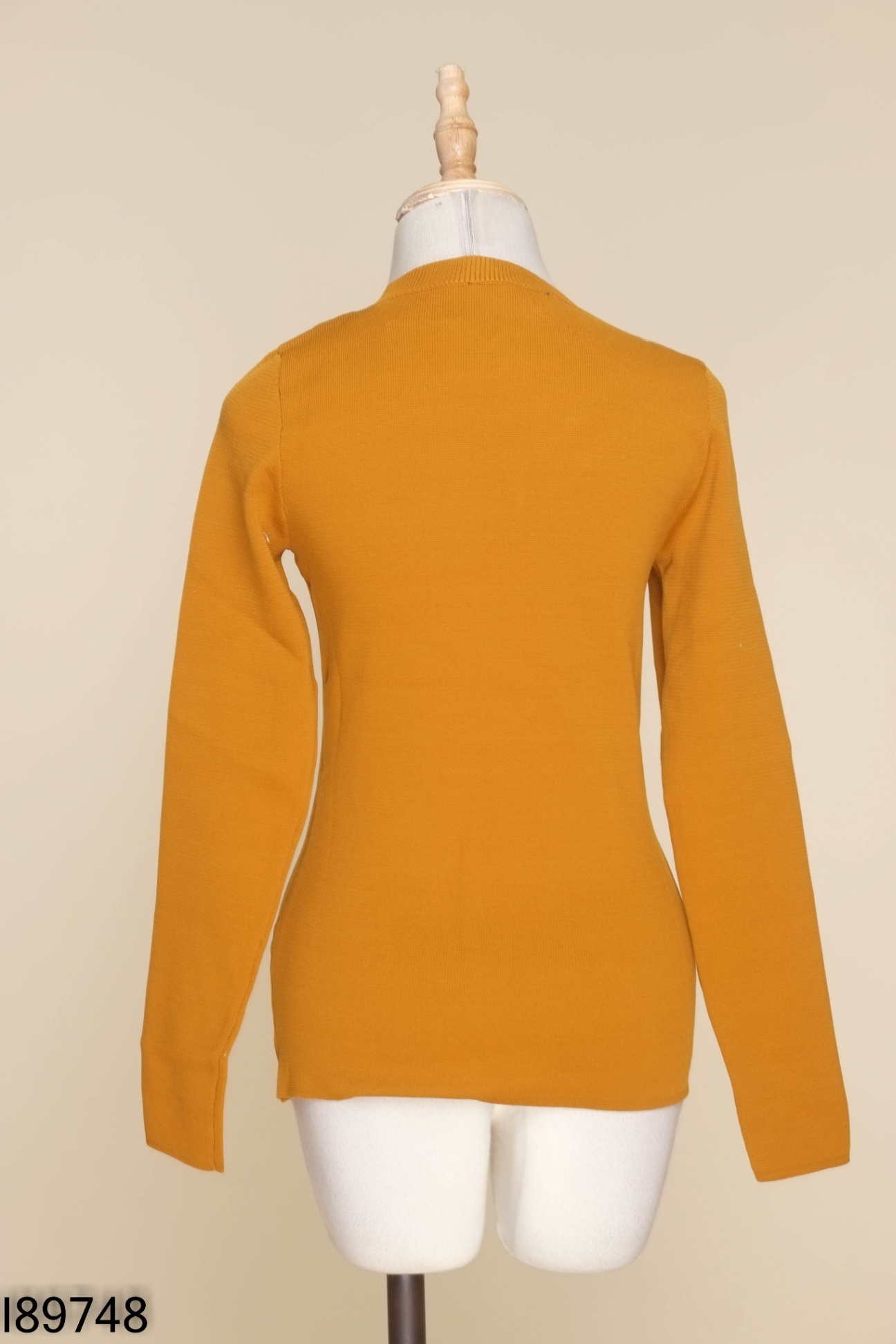 Áo len cam mỏng cut out DOROTHY PERKINS