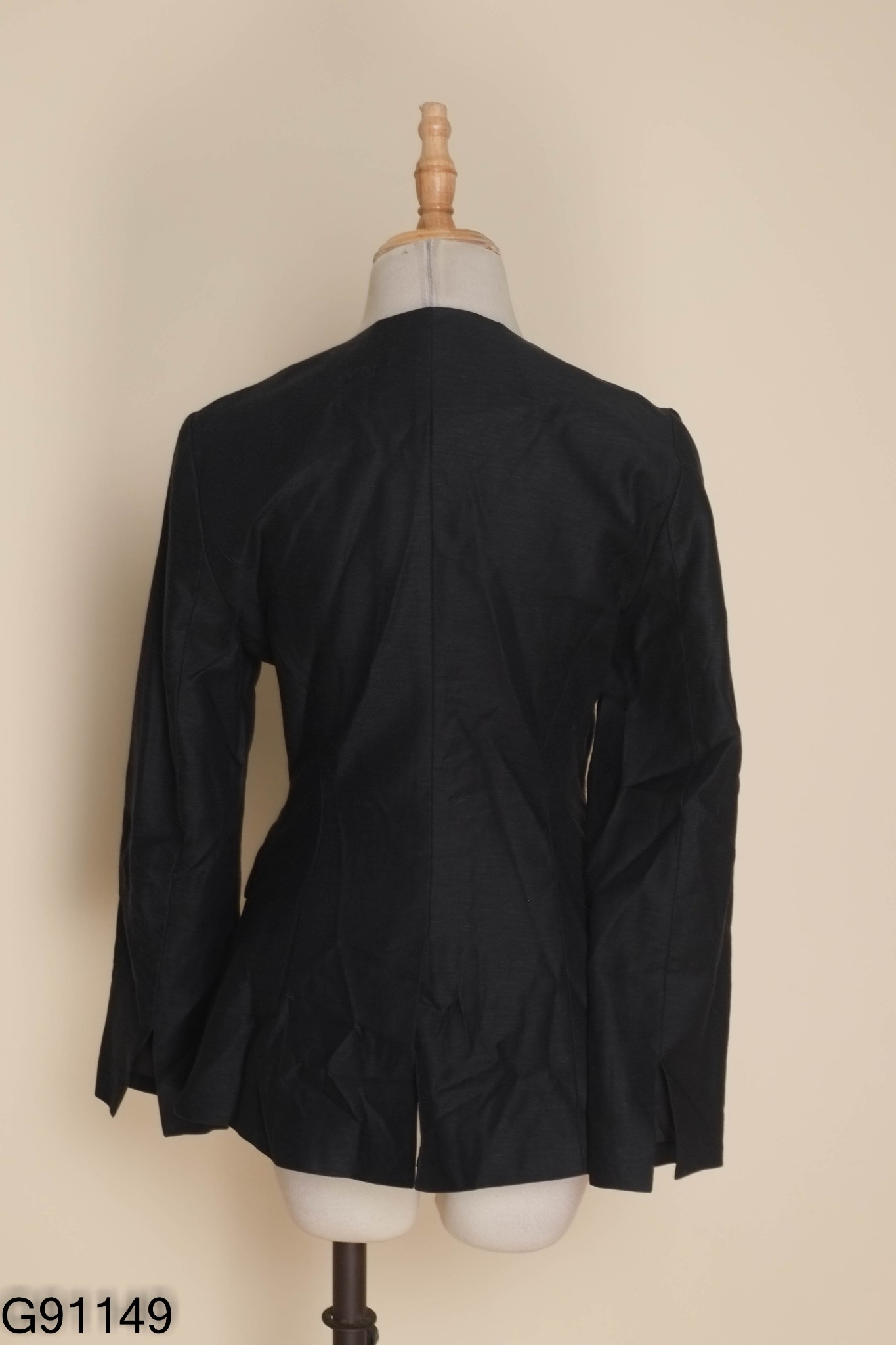 Áo vest PKH.HK xanh đen không cổ