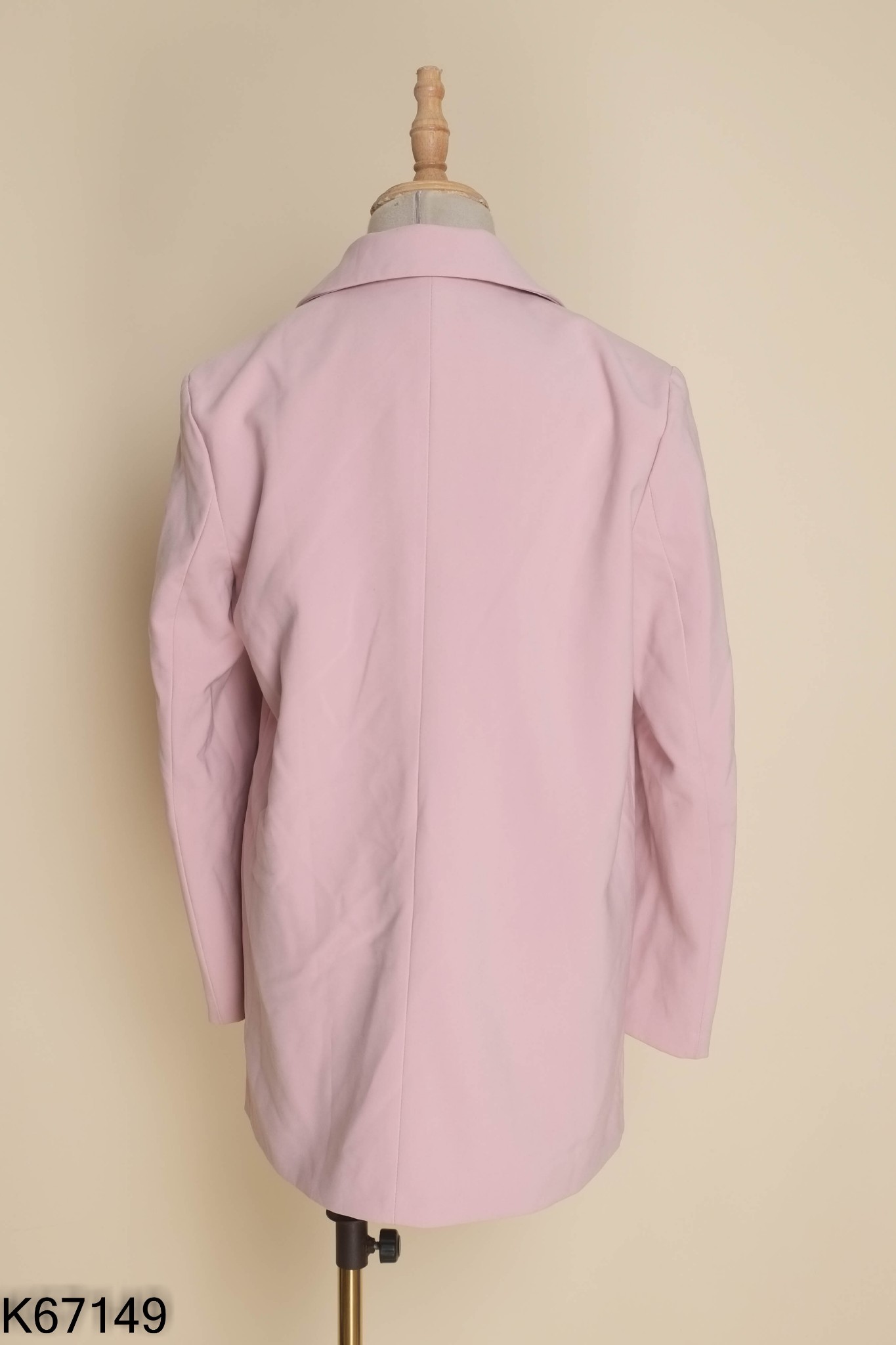 Blazer hồng H.U