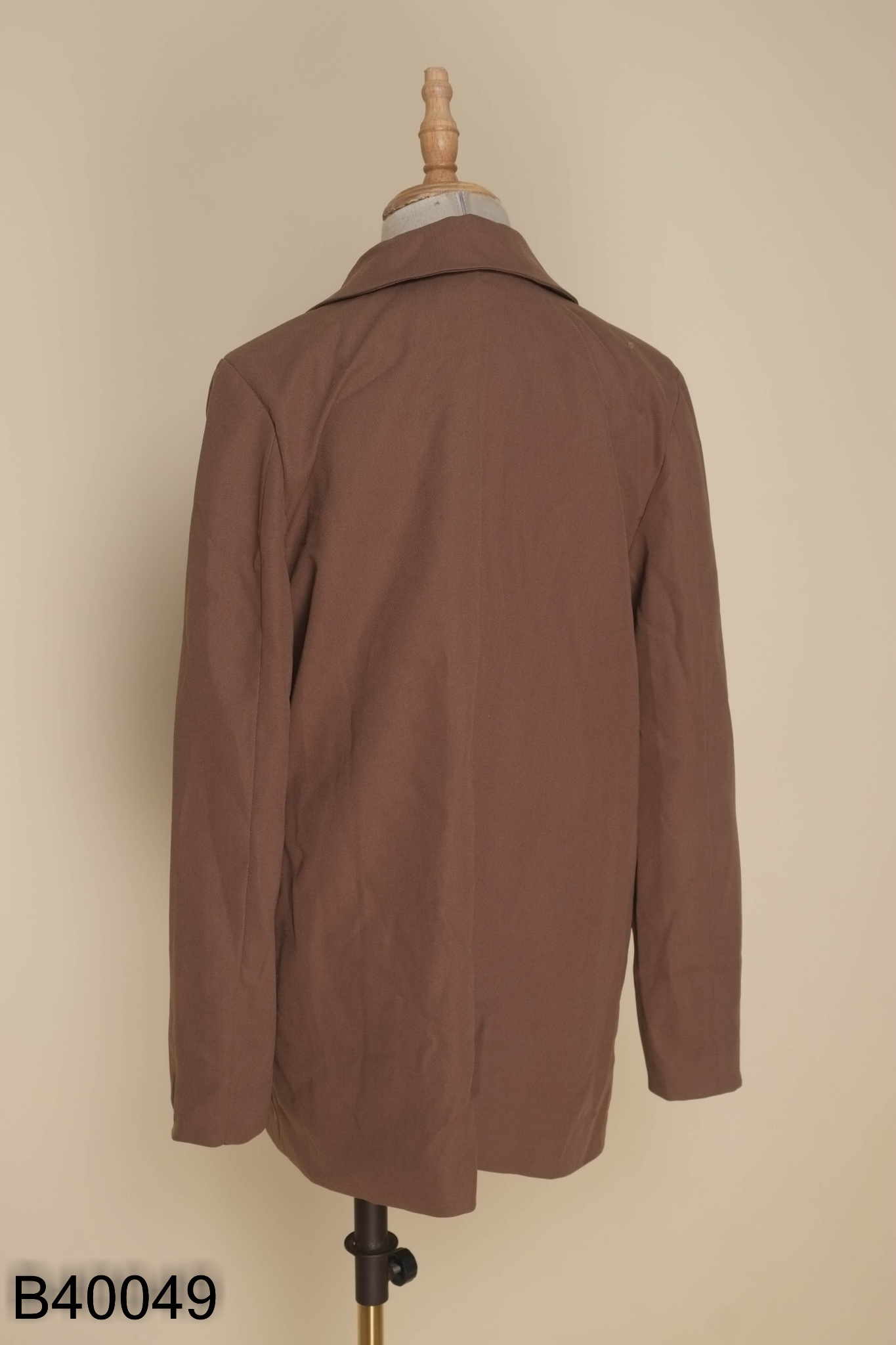 Áo khoác blazer nâu đậm phối túi