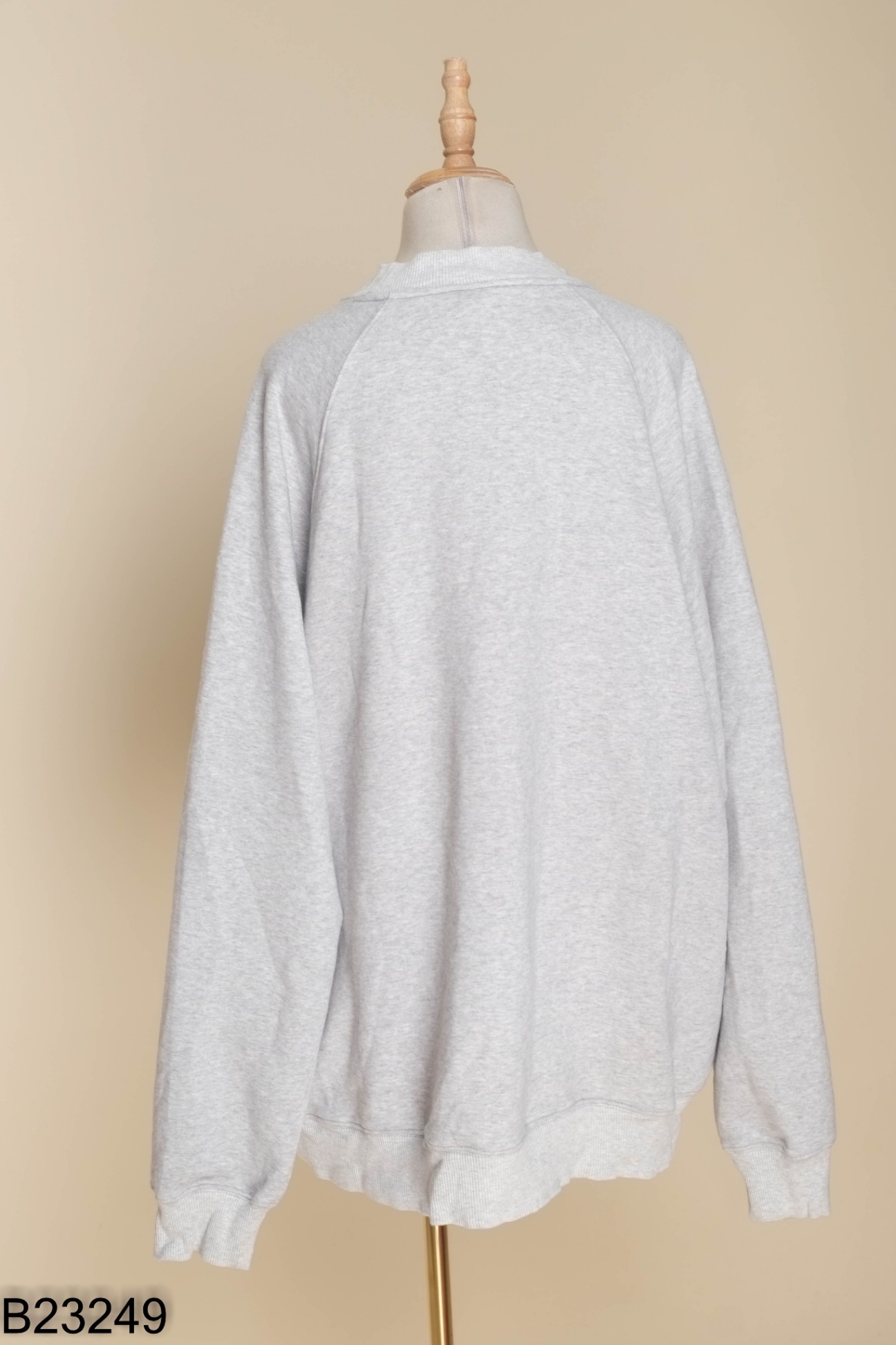 Áo sweater xám