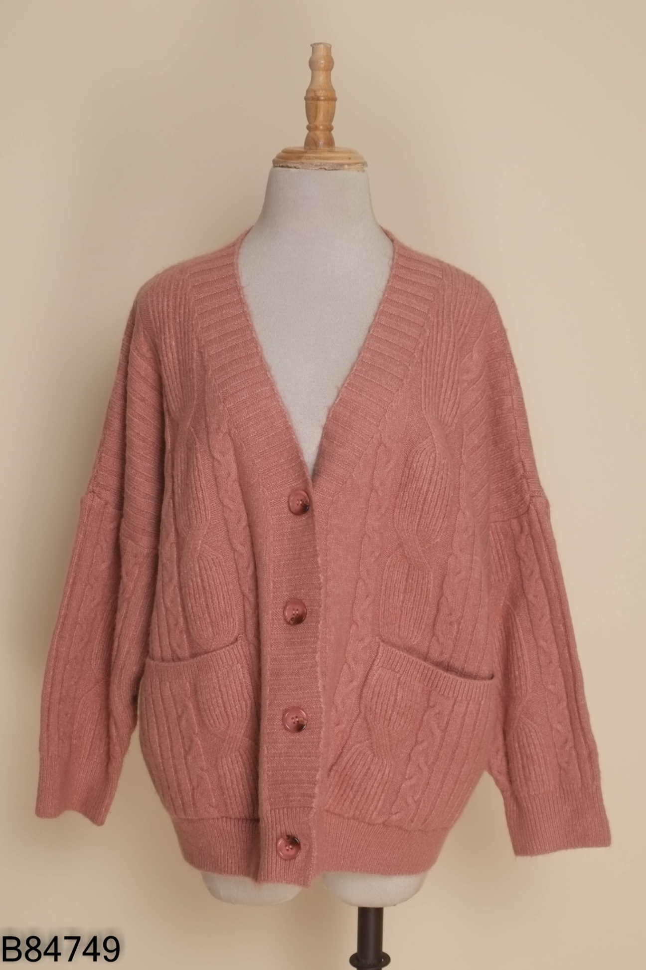 Áo cardigan len hồng