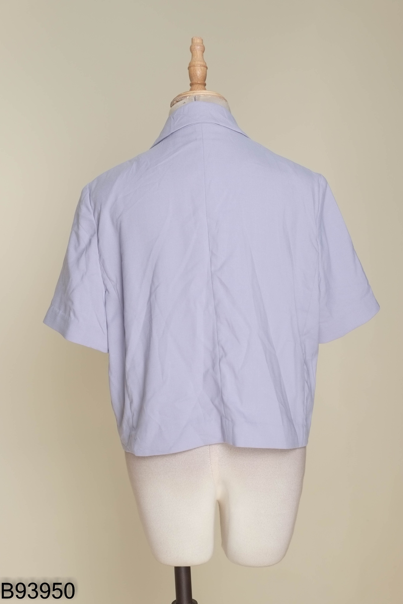 Áo cổ vest tím dáng ngắn