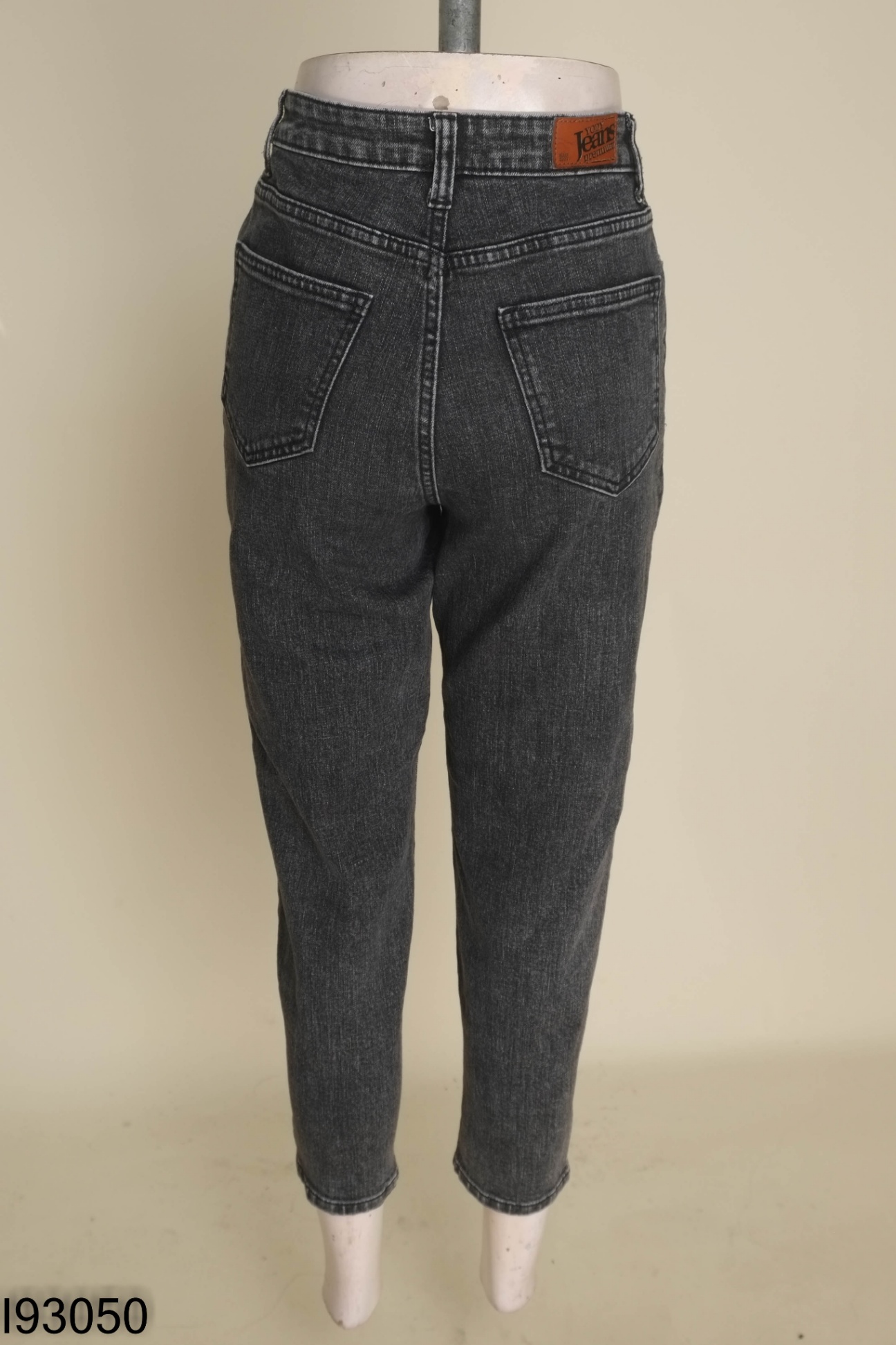 Quần jeans YODY đen baggy