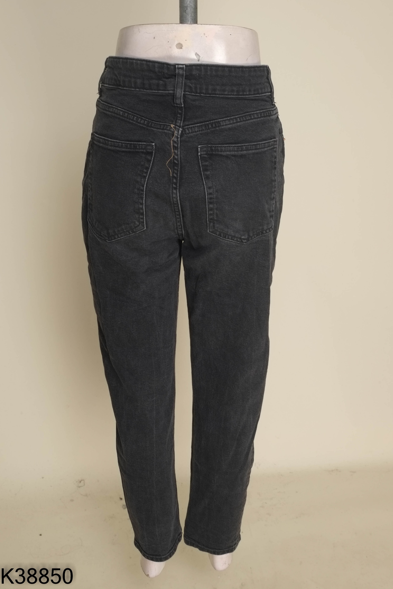 Quần jeans HM xám đen