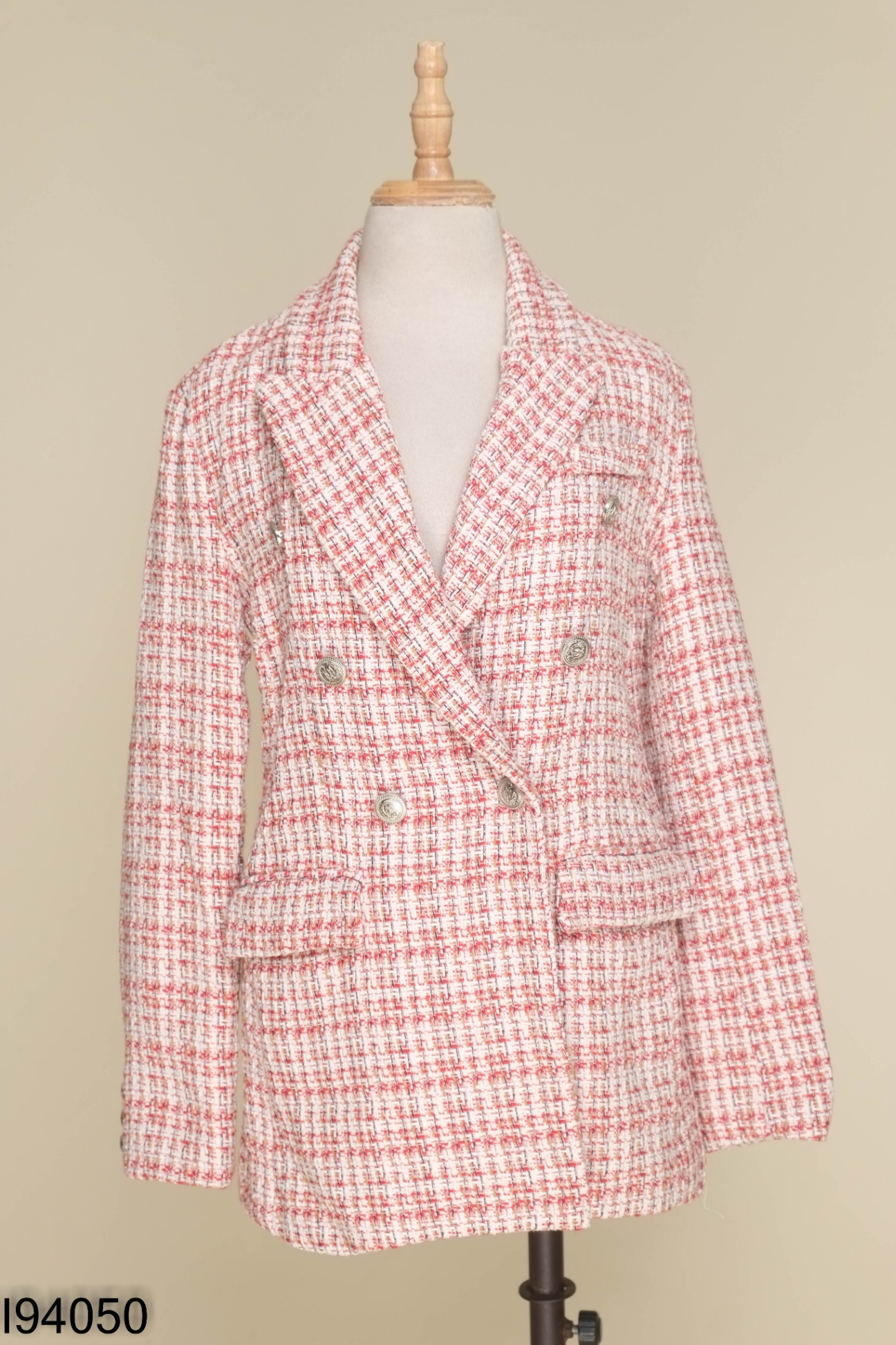 Áo blazer ZARA đỏ be cúc bạc