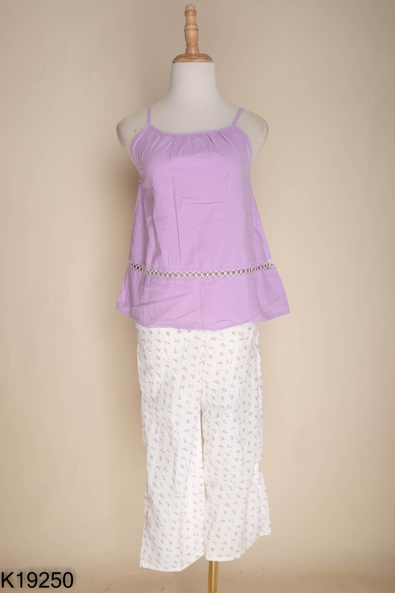 NEWTAG Set Áo yếm tím + quần hoa KIDS
