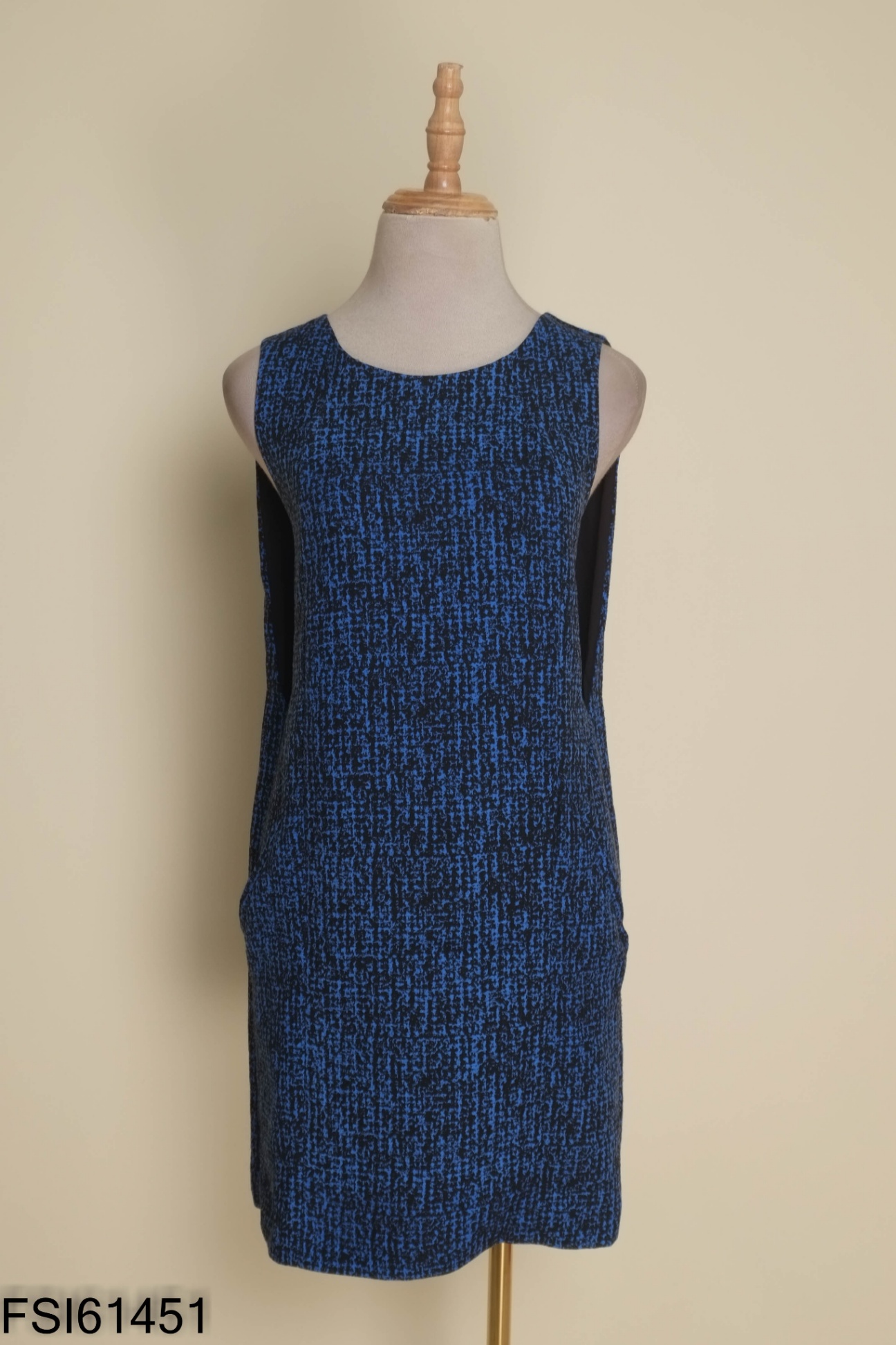 Váy CASUAL xanh phối đen
