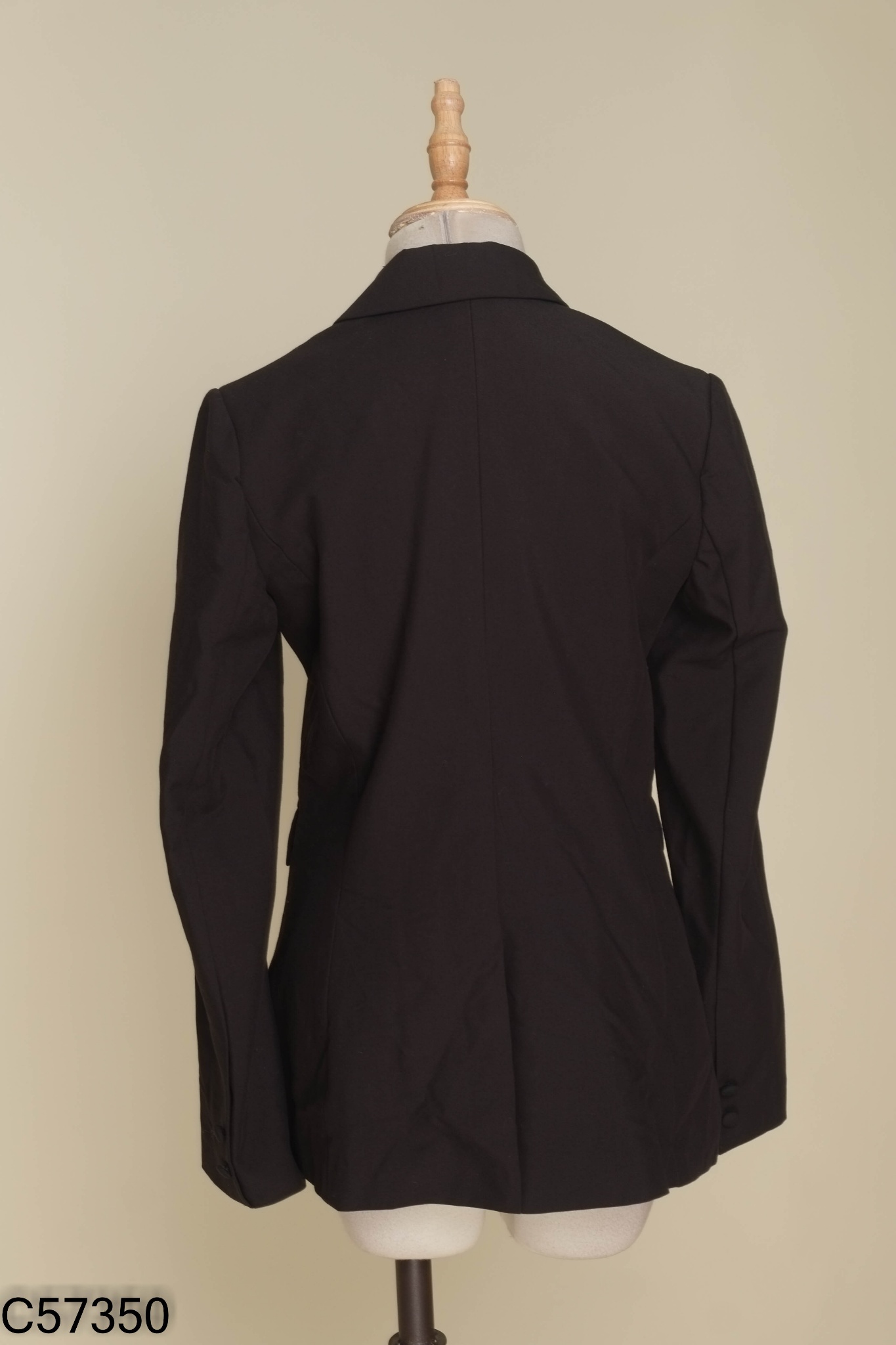Áo blazer đen OUTFIT