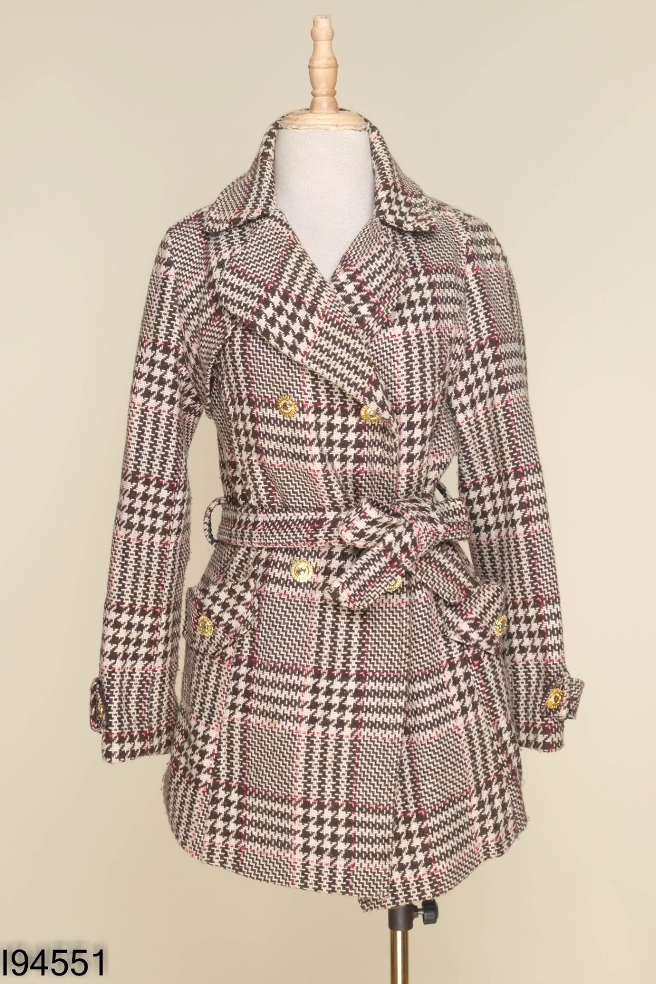 Áo blazer dạ nâu kẻ