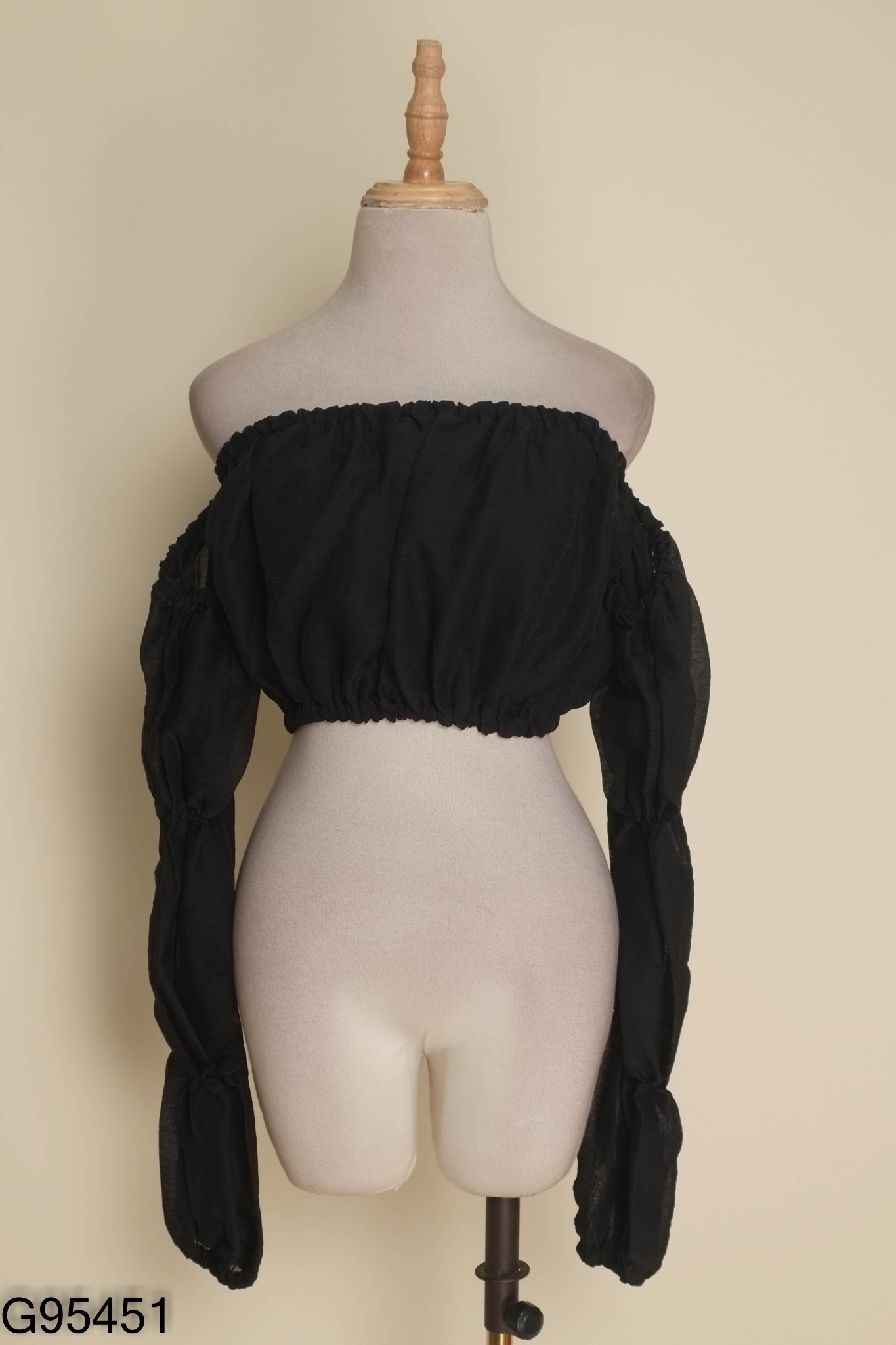Áo croptop TI NGOAN chiffon đen