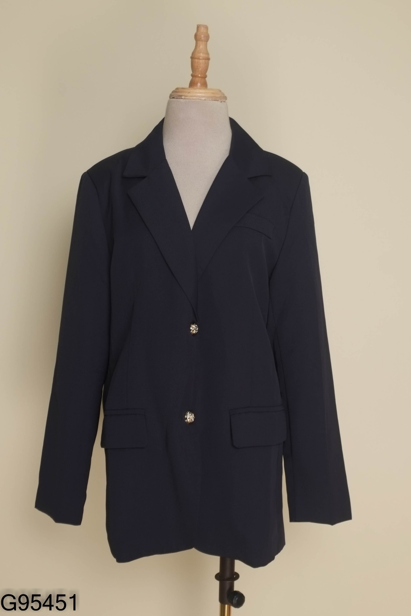 Áo blazer xanh than phối cúc vàng