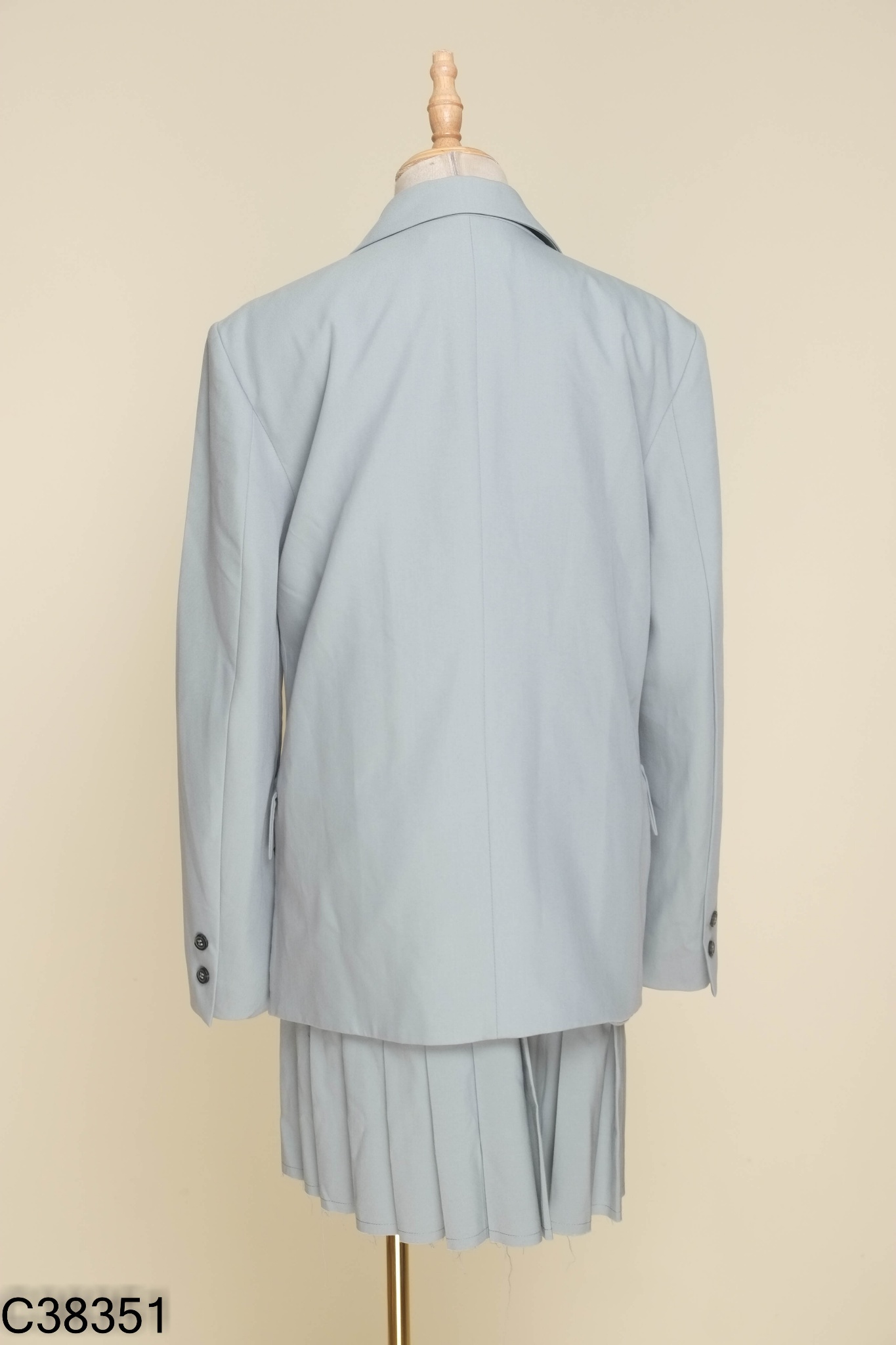 Váy xanh cổ vest cài khuy