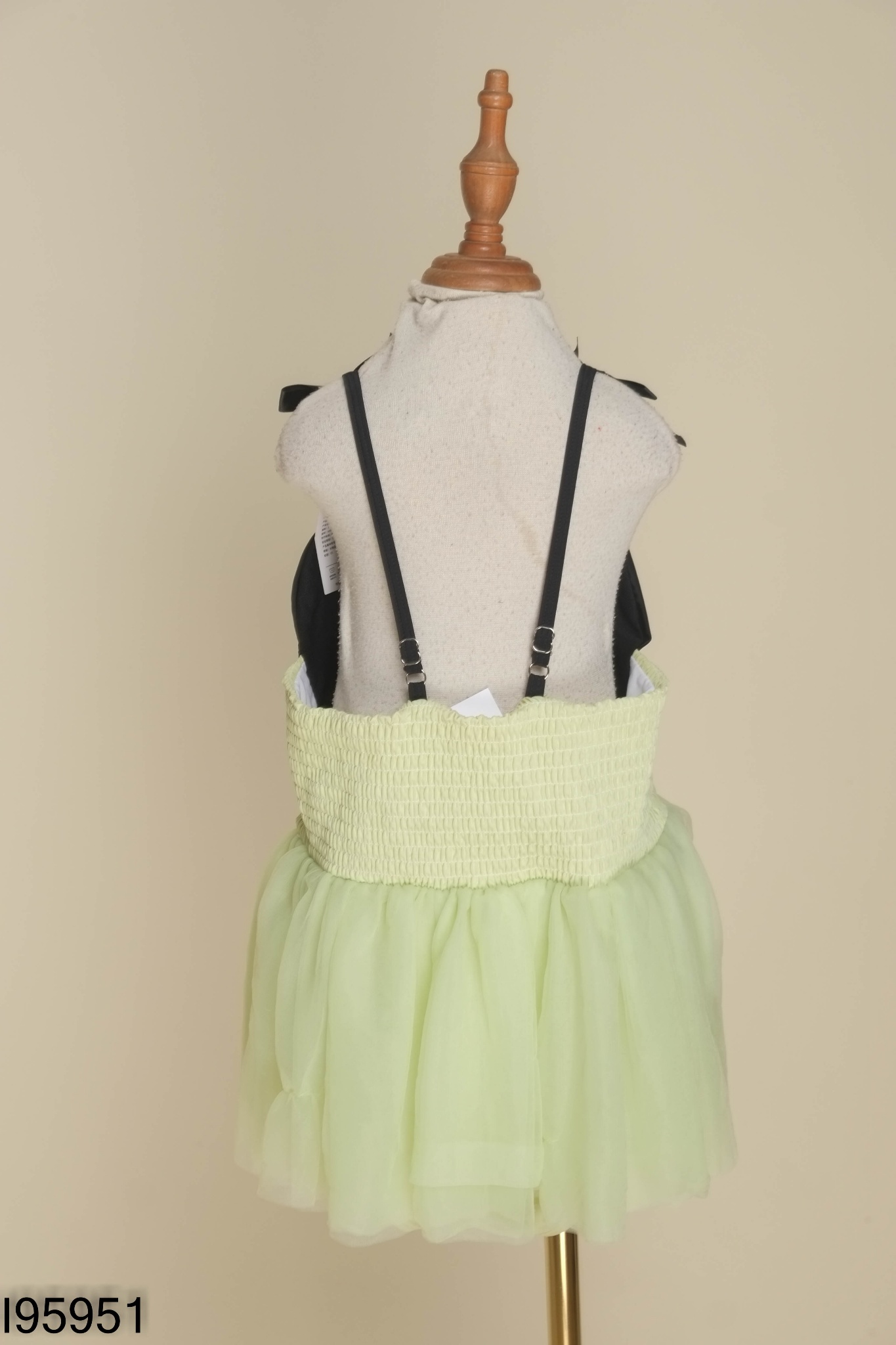 NEWTAG váy hai dây đen phối xanh KIDS