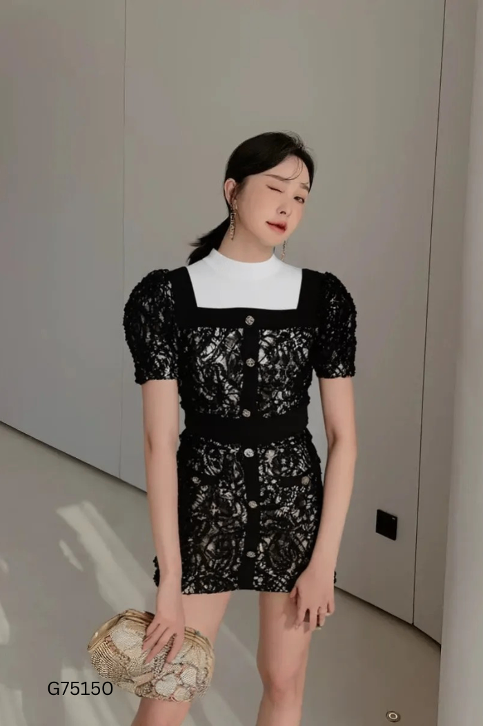 SET áo đen ren + chân váy