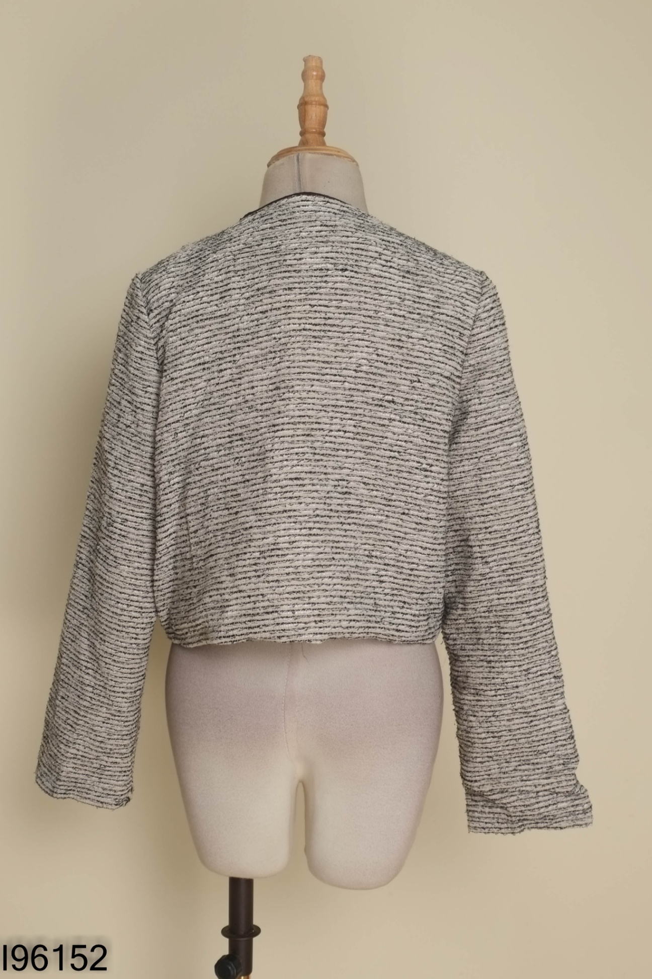 Áo dạ tweed be mix sợi đen trắng phối viền đen