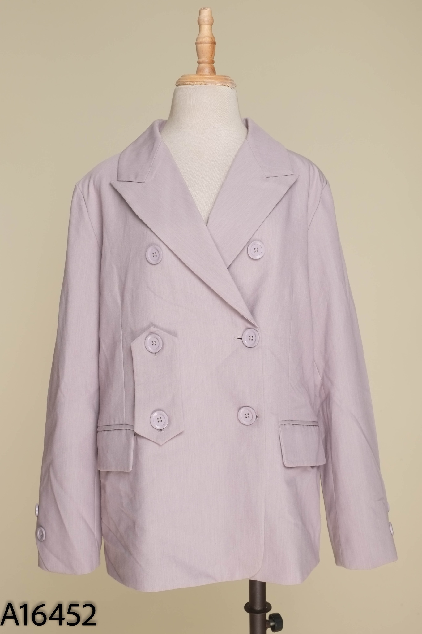 Áo khoác tím nhạt cổ vest