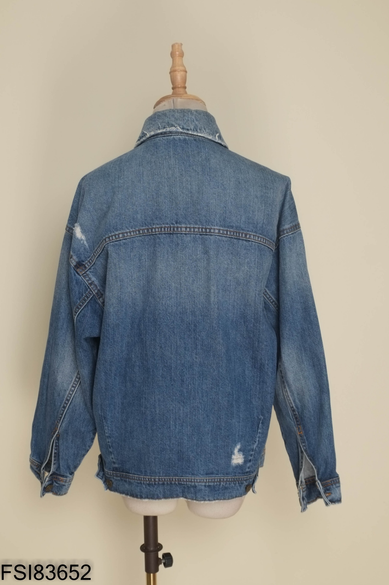 Áo khoác jeans xanh