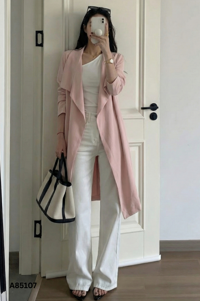 Áo khoác len hồng viền bèo