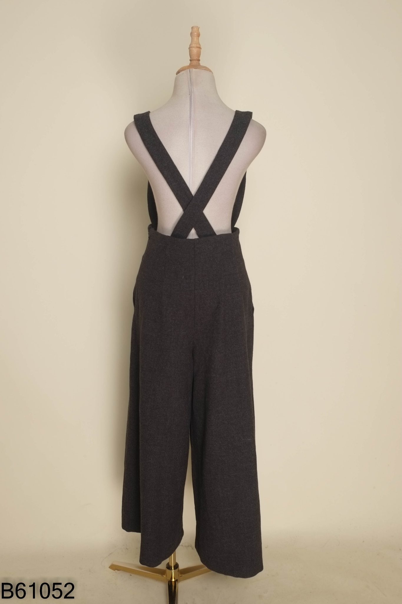 Jumpsuit dạ xám