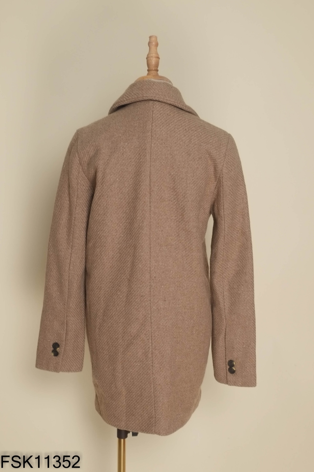 Áo blazer dạ nâu họa tiết