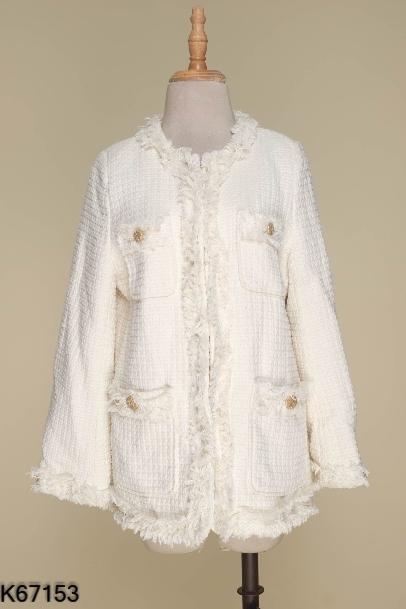 Áo khoác dạ tweed kem phối viền tua rua