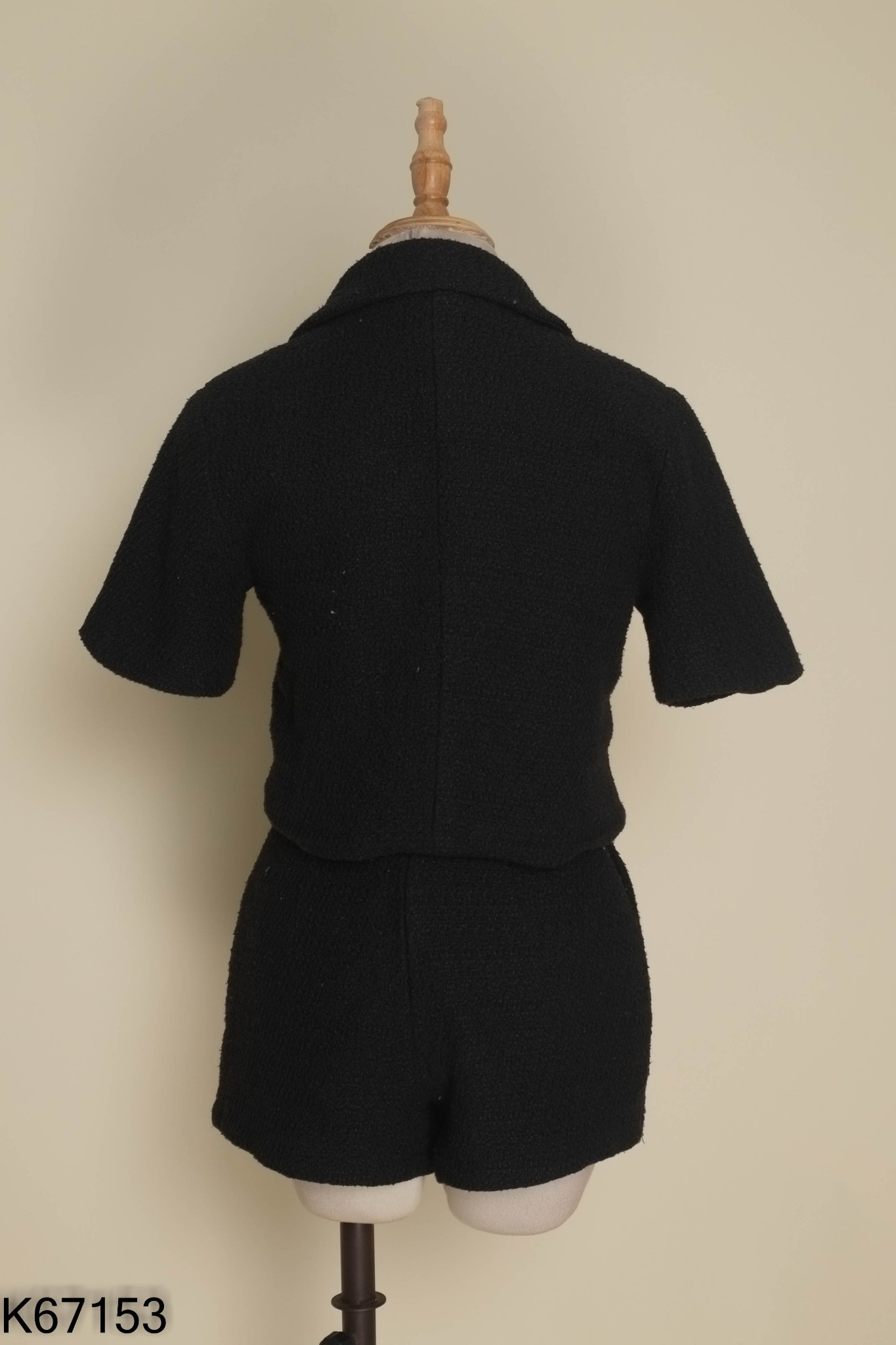 Set Áo dạ tweed đen cổ vest dáng ngắn + quần