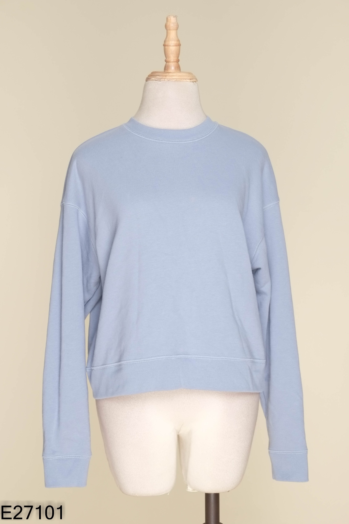 Áo UNIQLO nỉ xanh dương