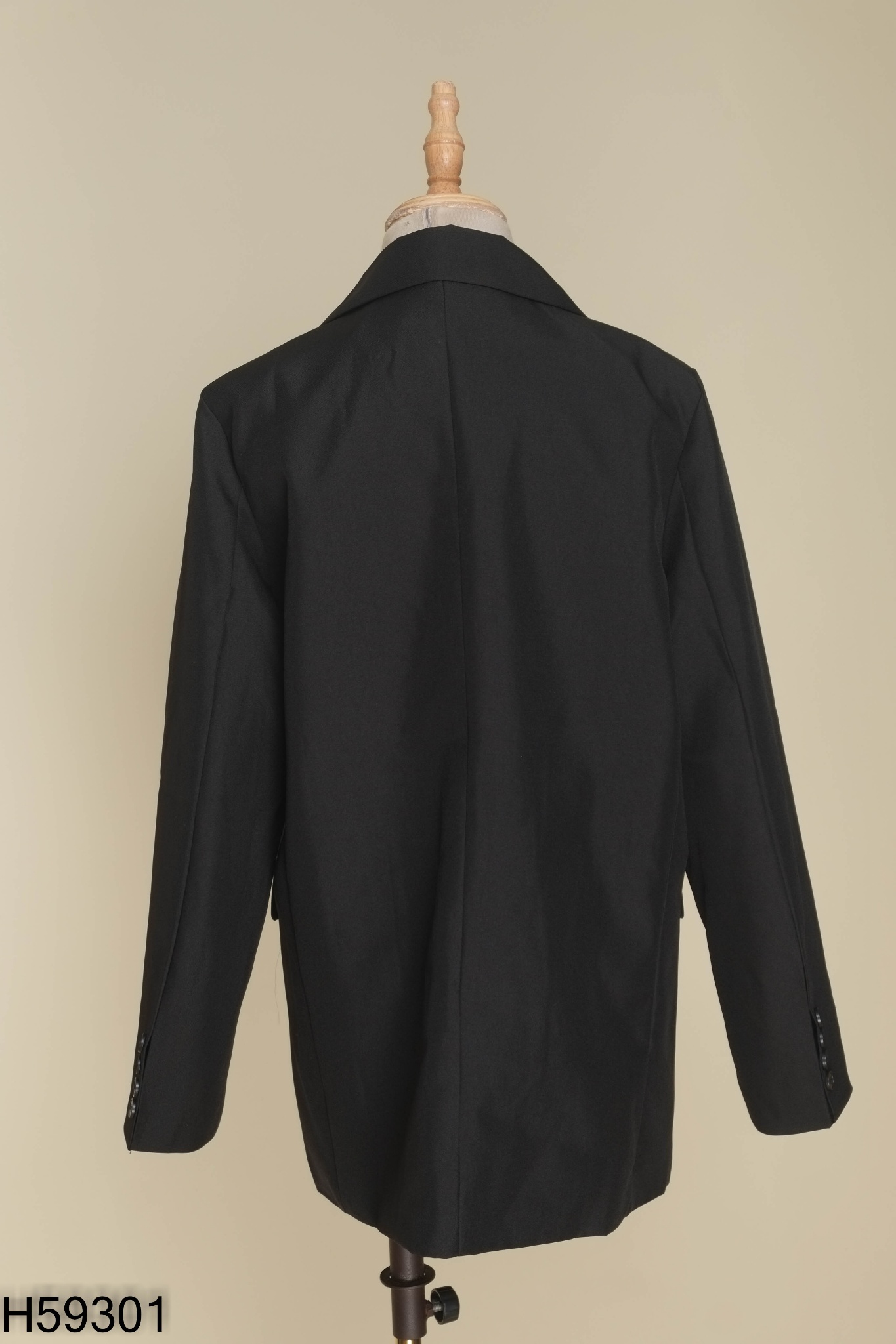 Áo blazer đen trơn