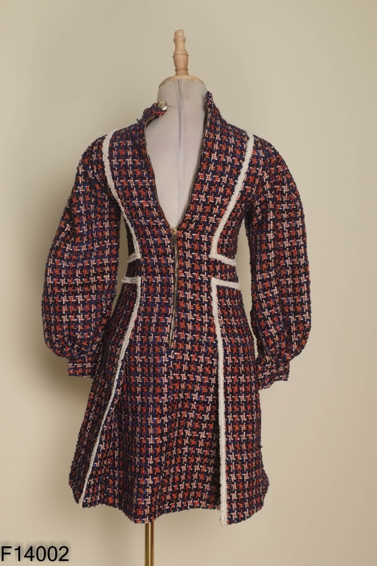 Váy TANTALIZING dạ tweed xanh phối đỏ