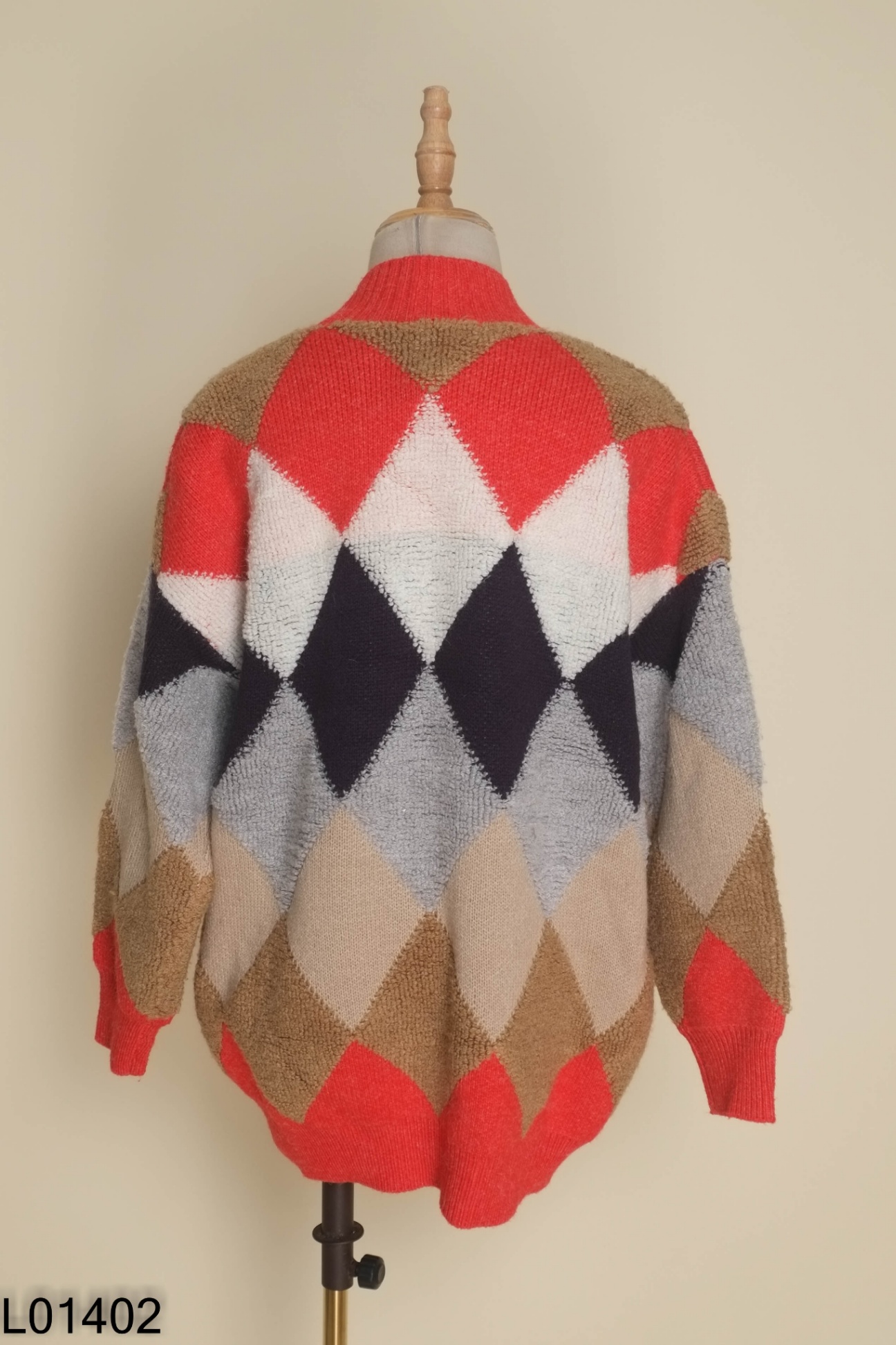 Áo len cardigan đỏ mix màu sắc CACHE