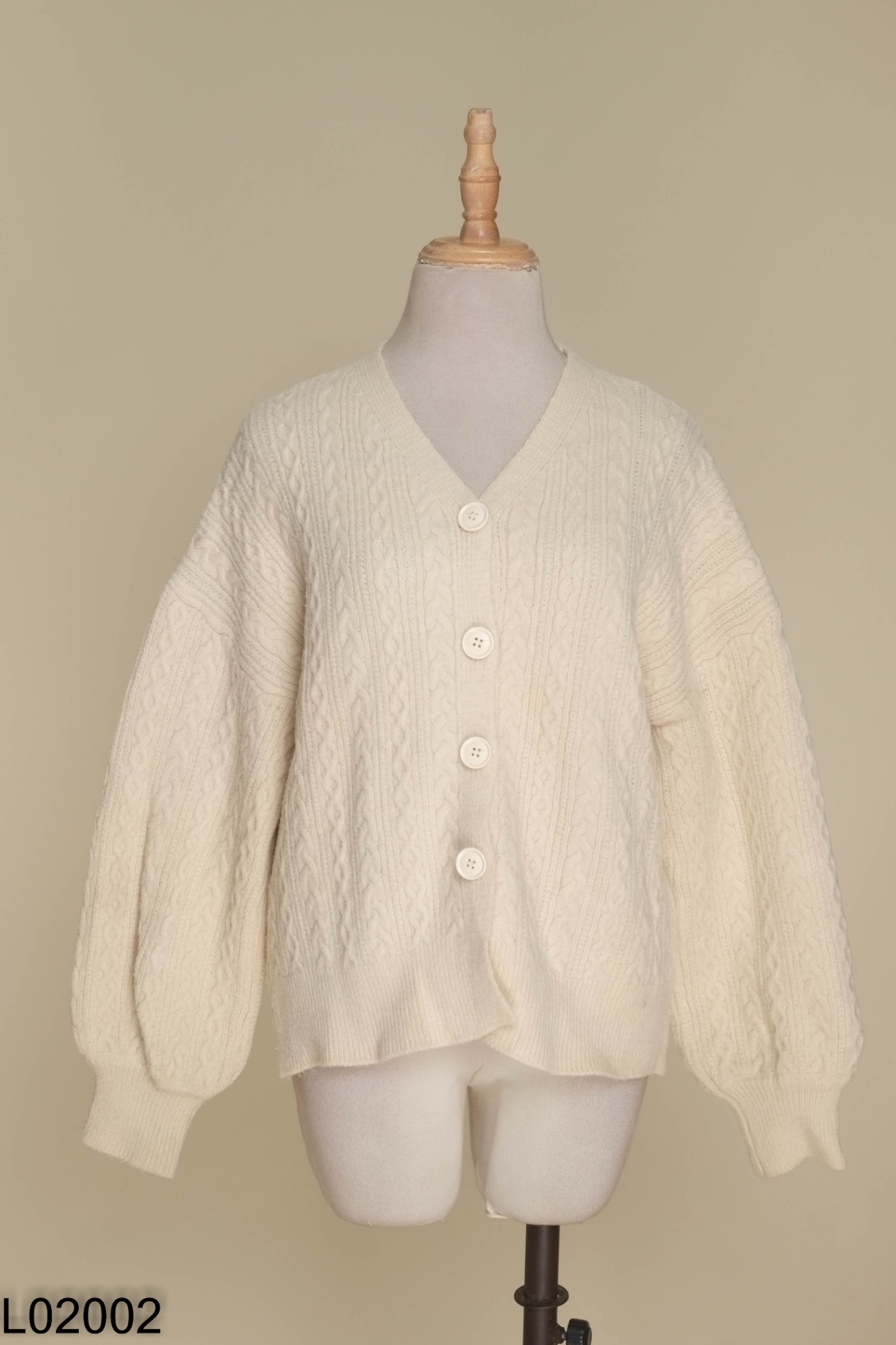 Áo len cardigan be