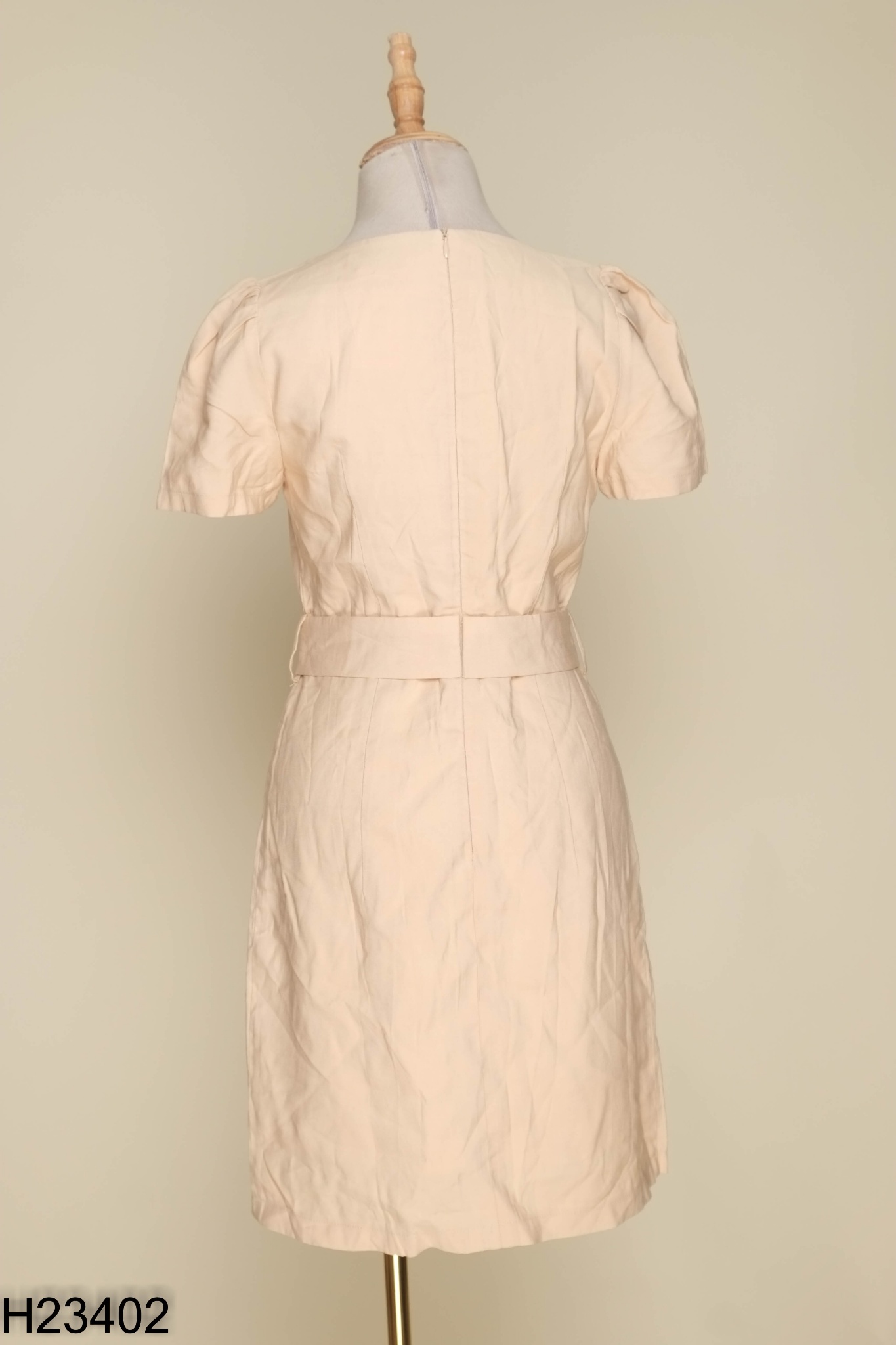 Váy ADORE DRESS be cổ vuông
