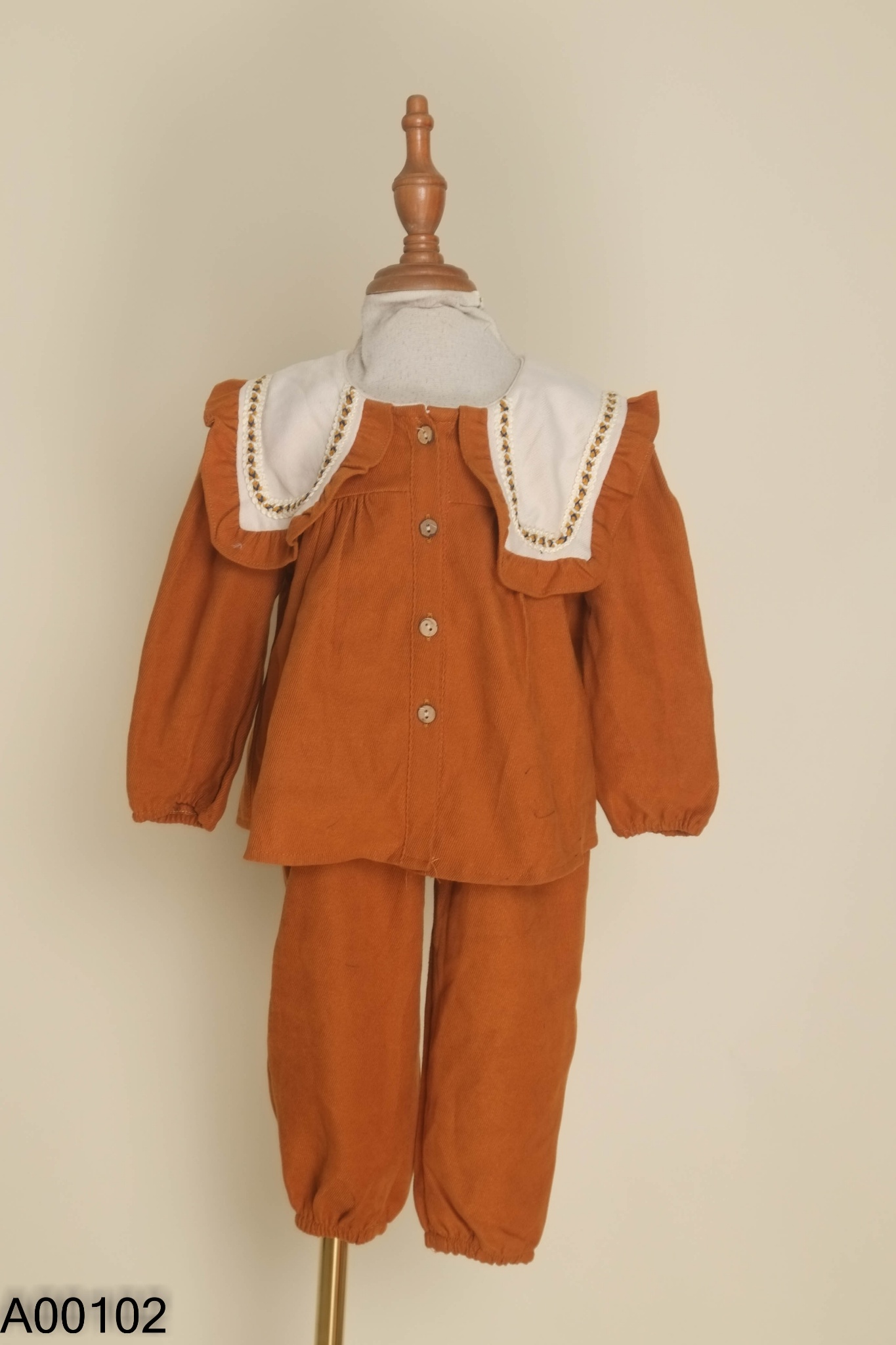 Set áo nâu cổ trắng kids + quần dài