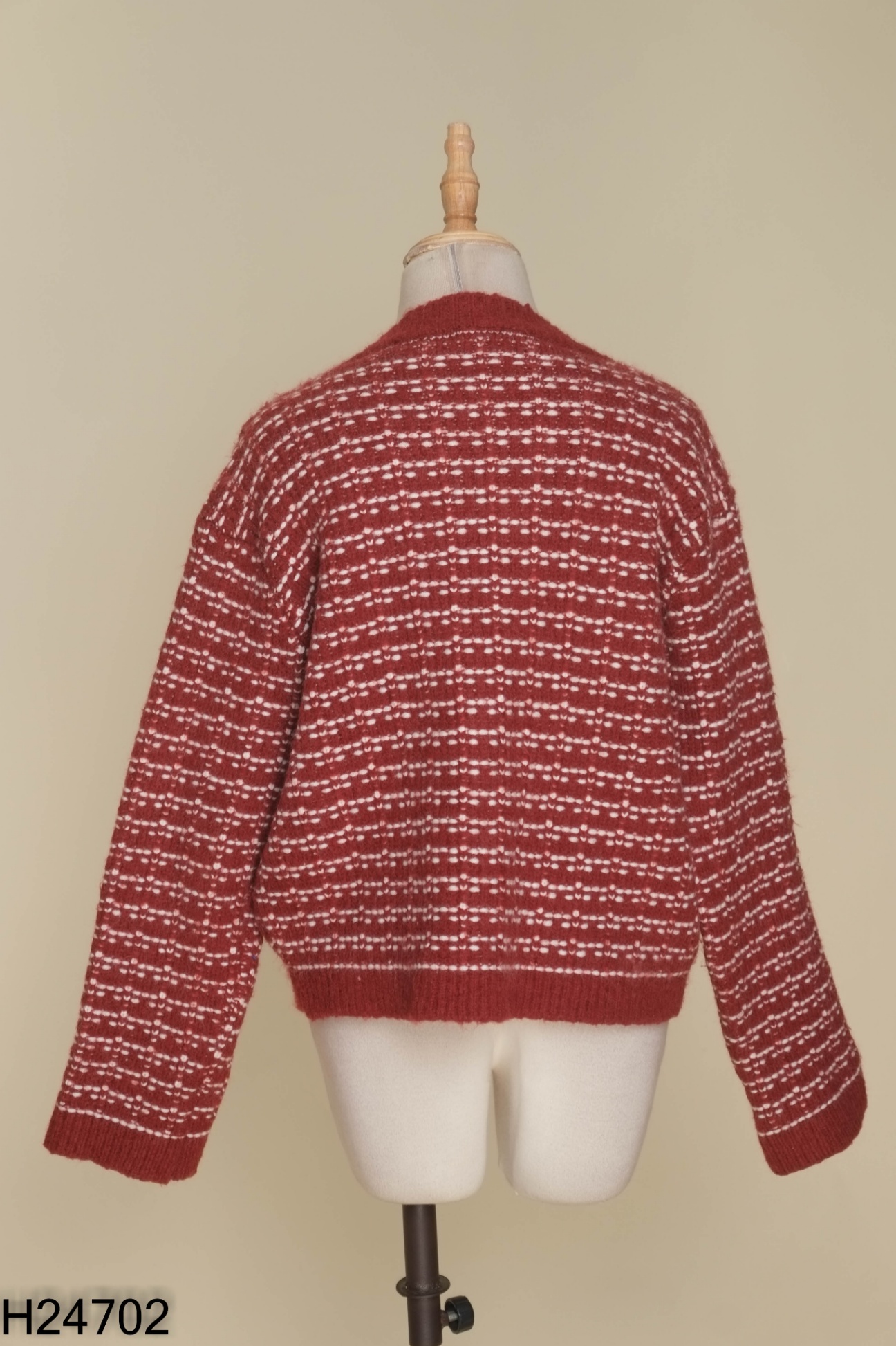 Áo len cardigan đỏ mix trắng phối cúc ngọc