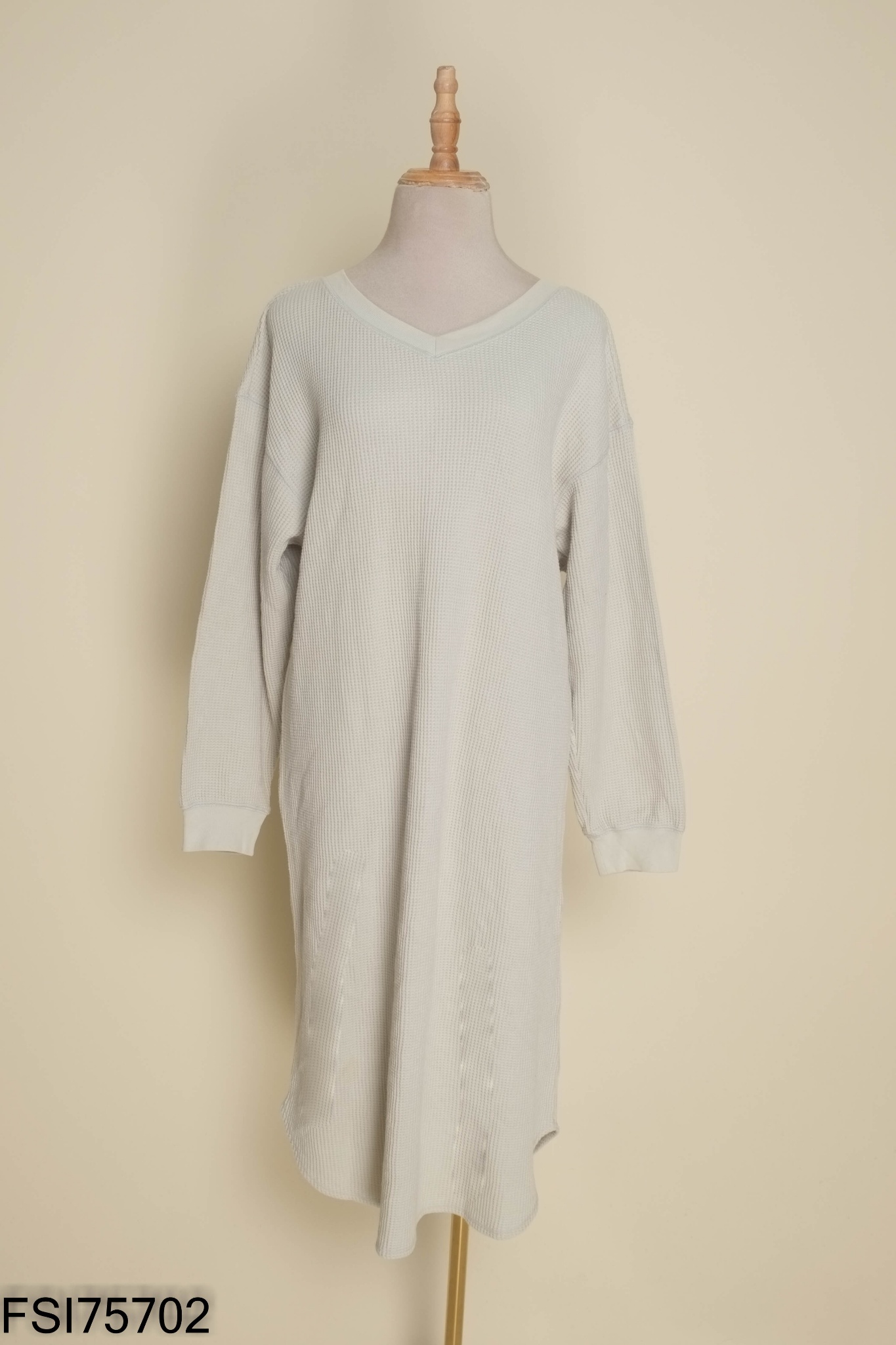 Váy UNIQLO xanh ngọc