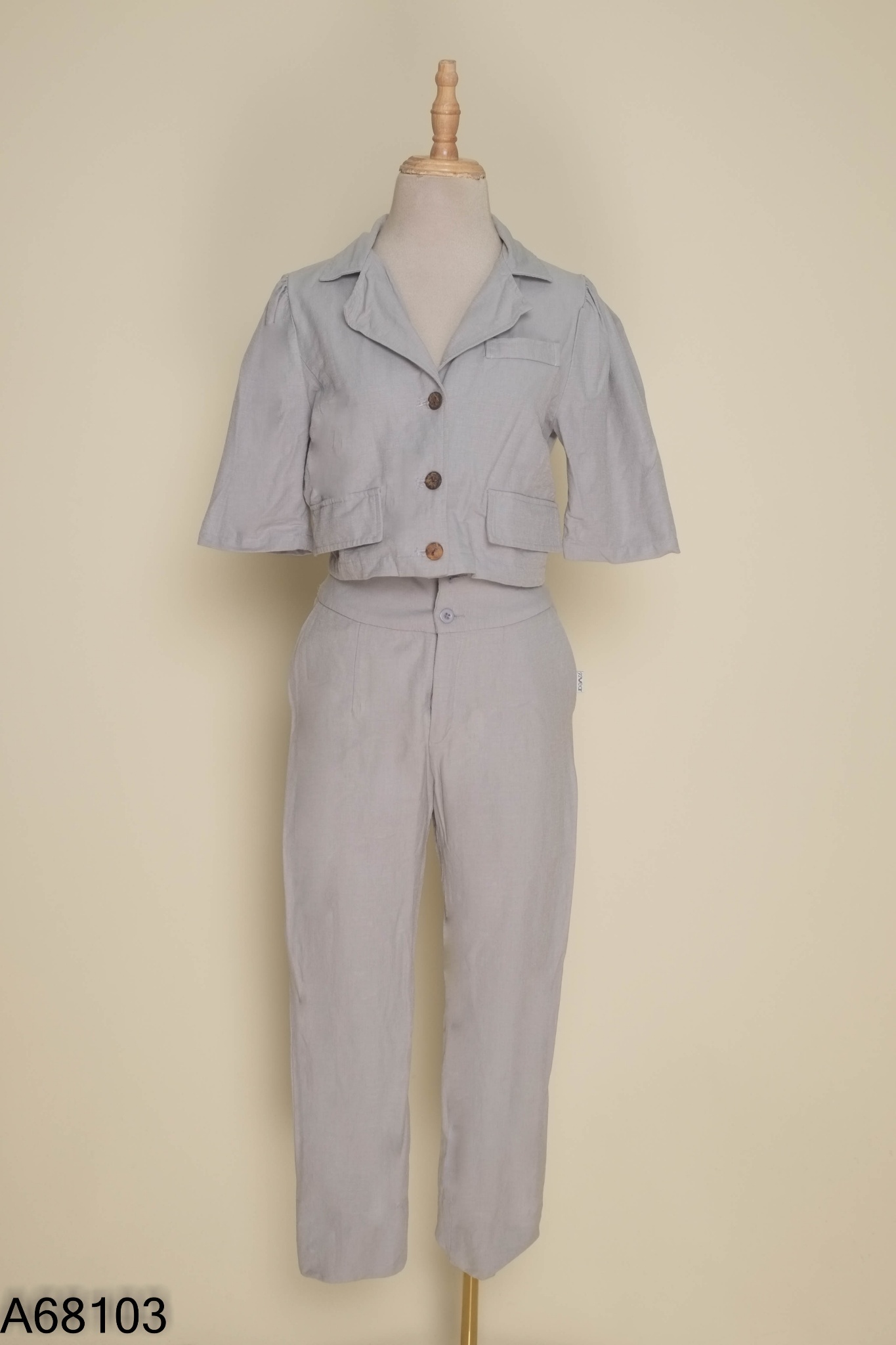 Set Áo xanh cổ vest 92WEAR + quần dài