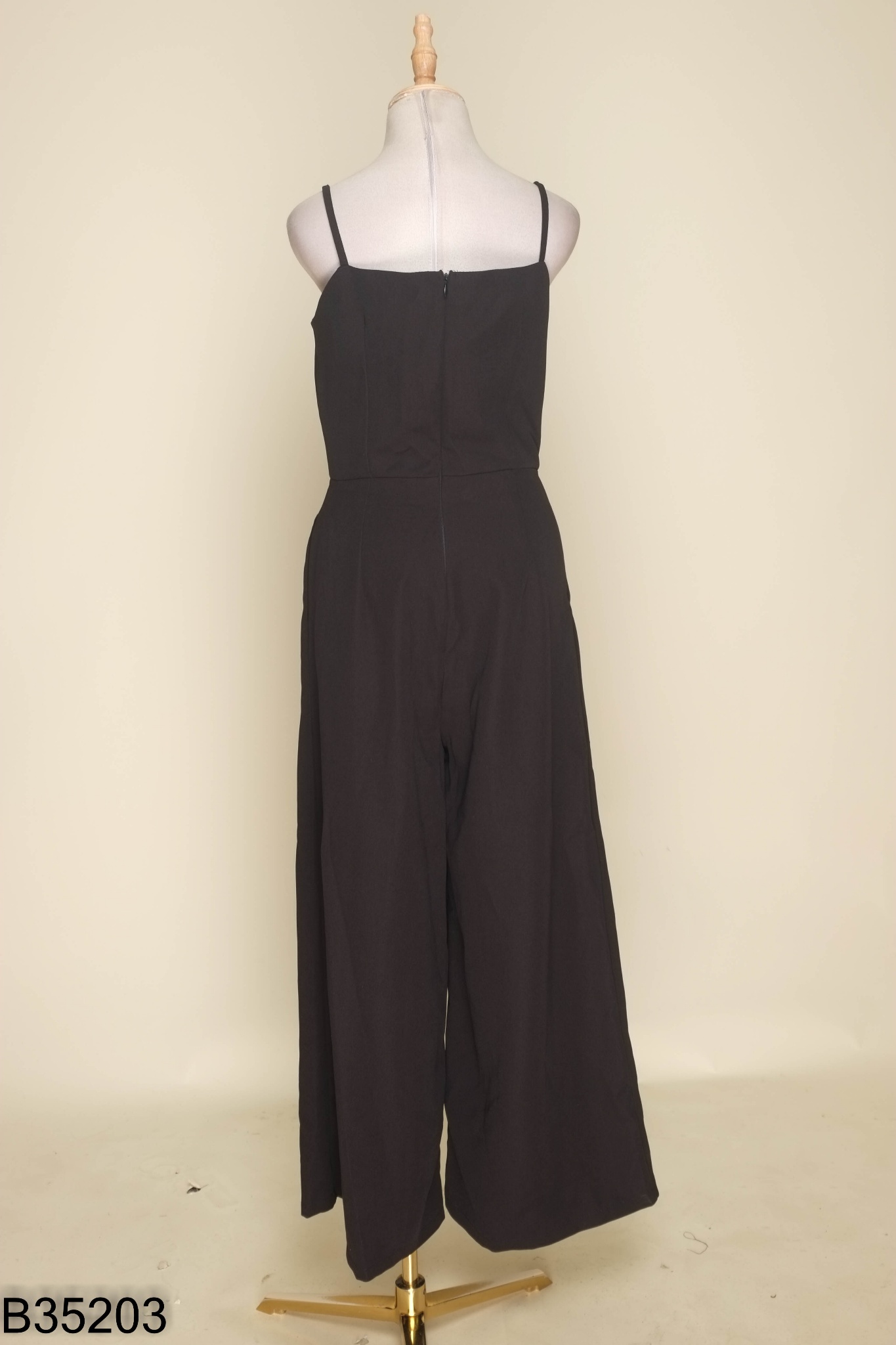 Jumpsuits hai dây đen trơn
