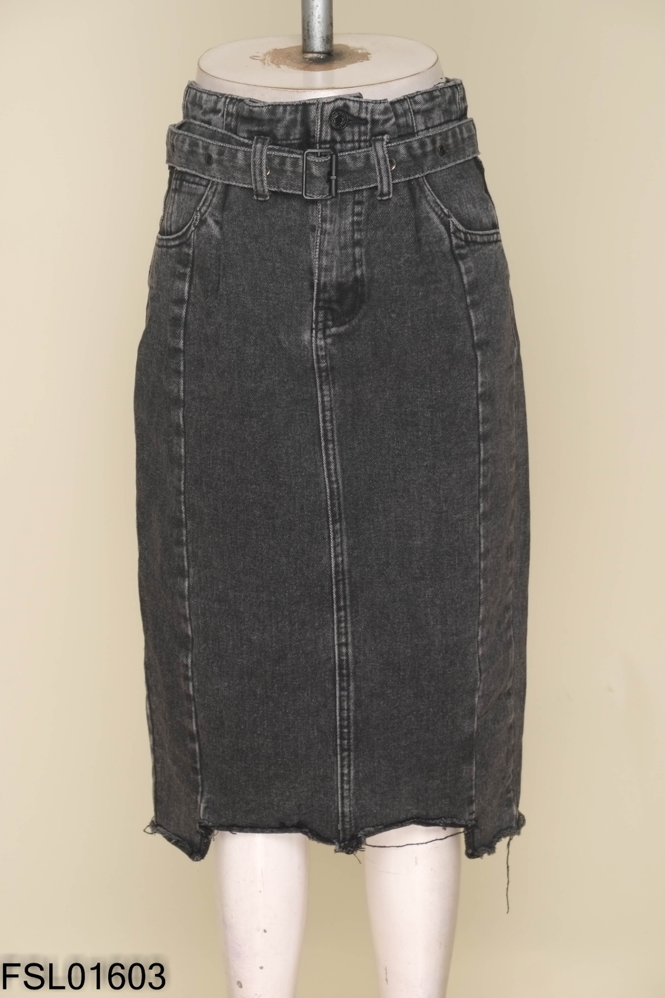 Chân váy jeans đen