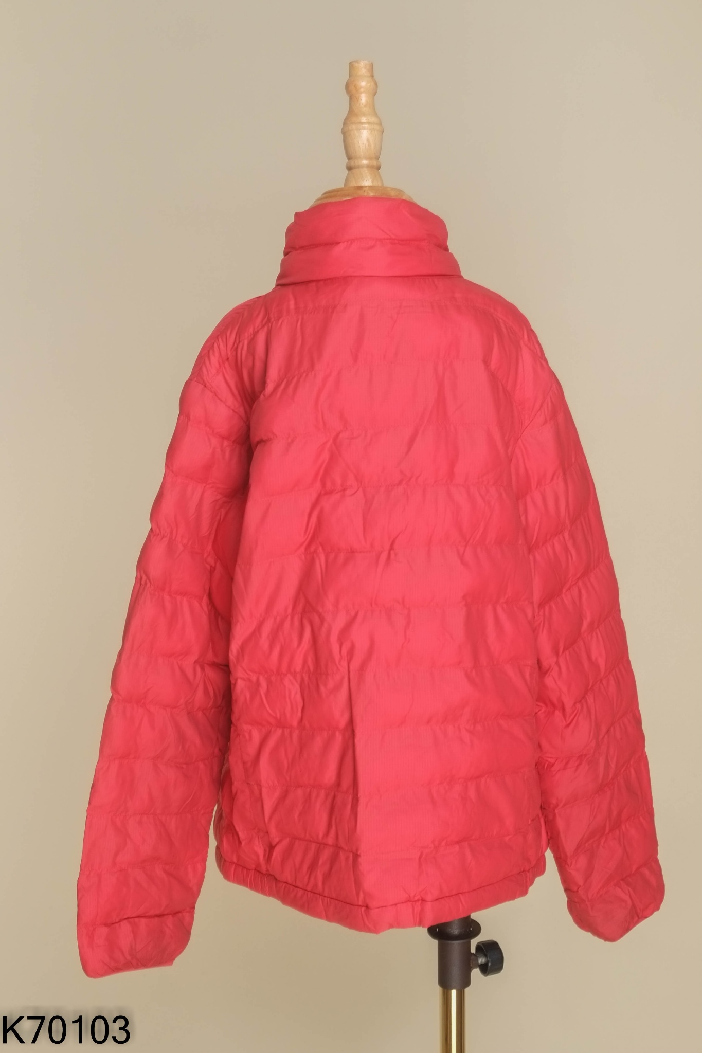 Áo khoác trần bông UNIQLO đỏ KIDS