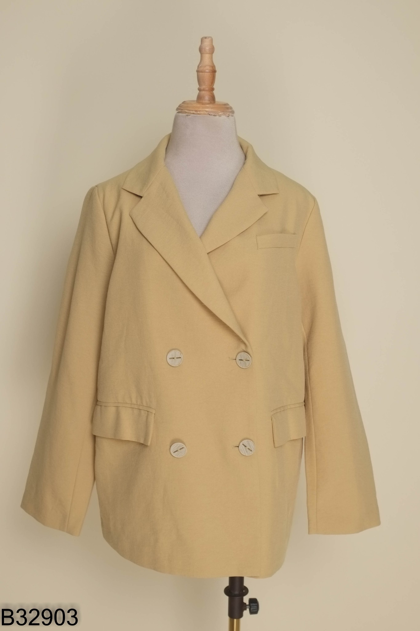 Áo khoác blazer vàng