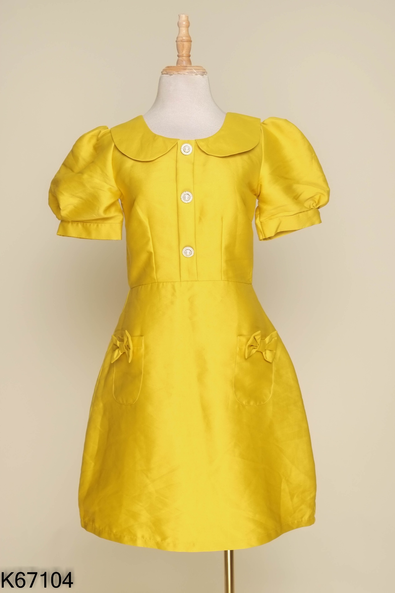 Váy KHADI STORE vàng cổ bèo