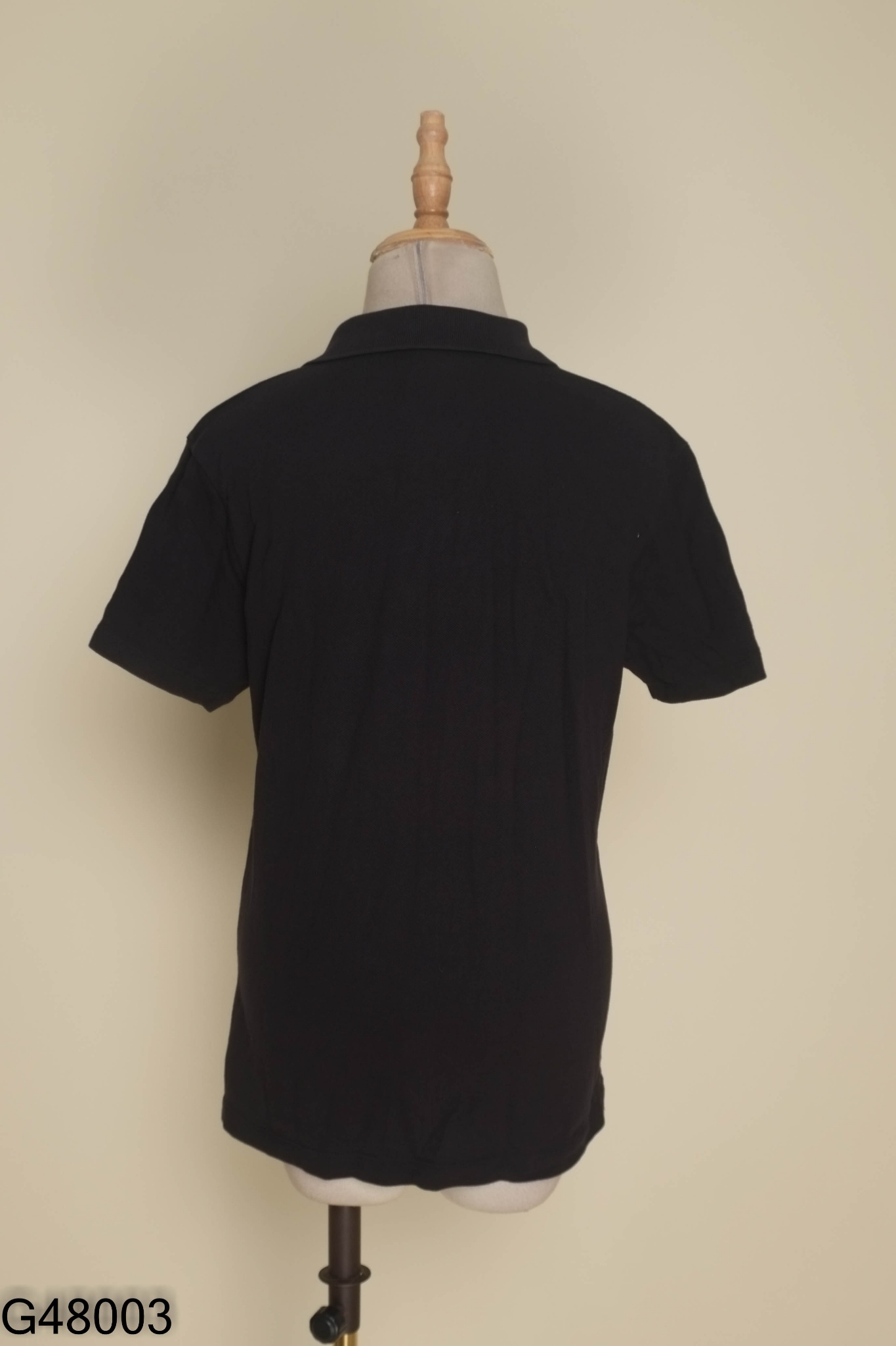Áo polo MUJI đen trơn