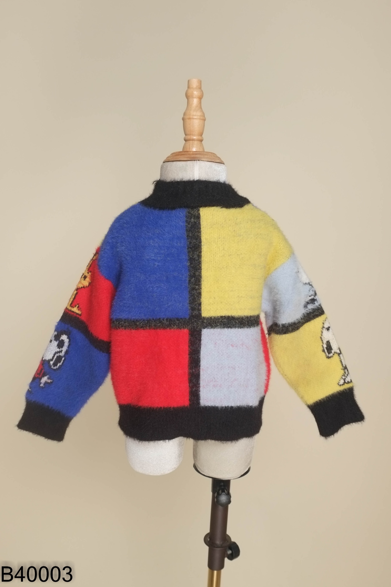 Áo len hình Snoopy KIDS